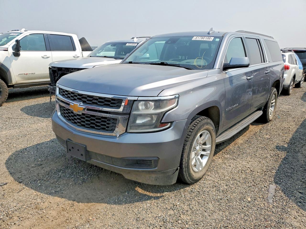 2020 Chevrolet Suburban LT, VIN 1GNSKHKC9LR245900 — Град