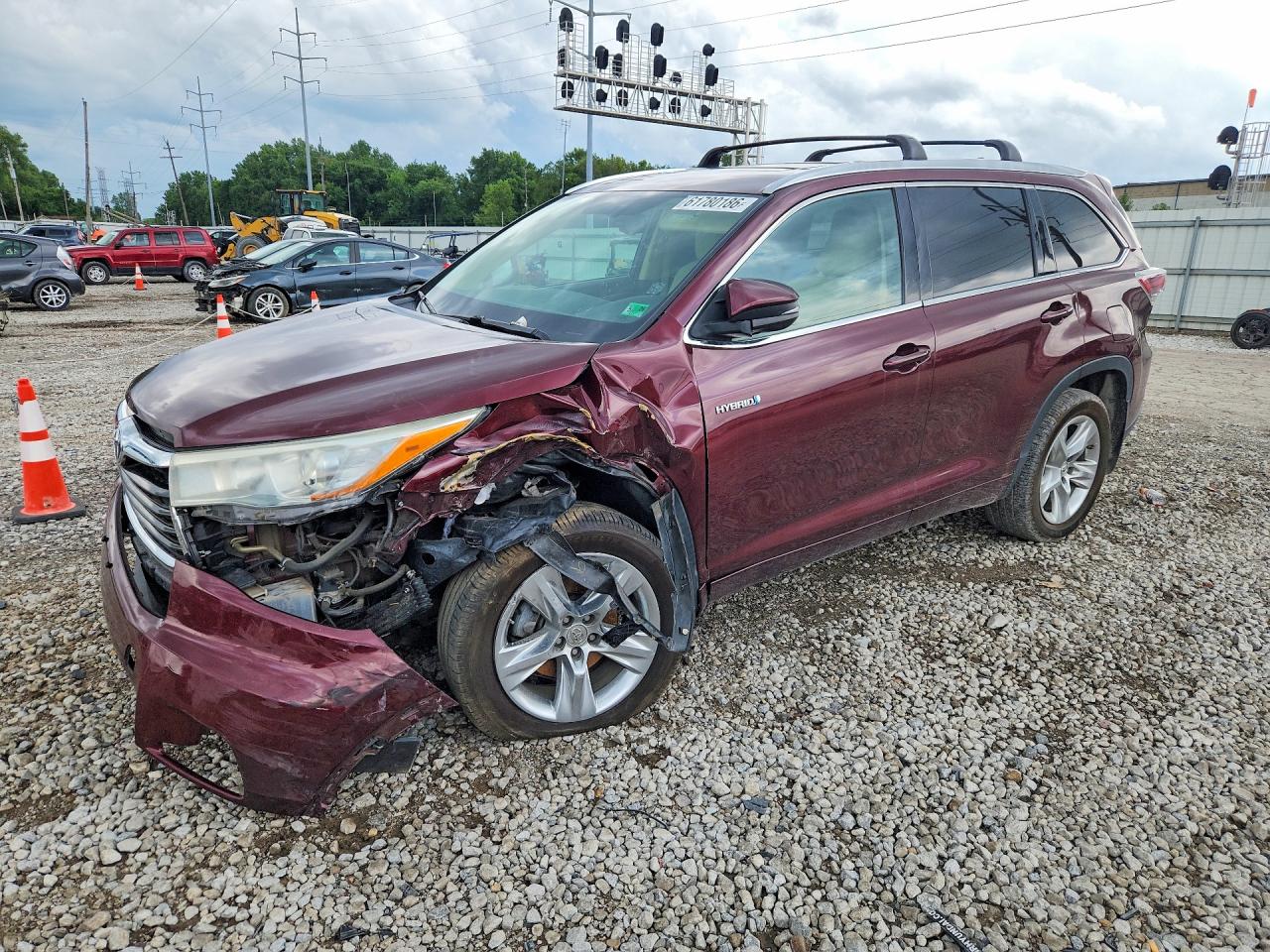 2015 Toyota Highlander Limited, VIN 5TDDCRFH4FS012264 — Front end