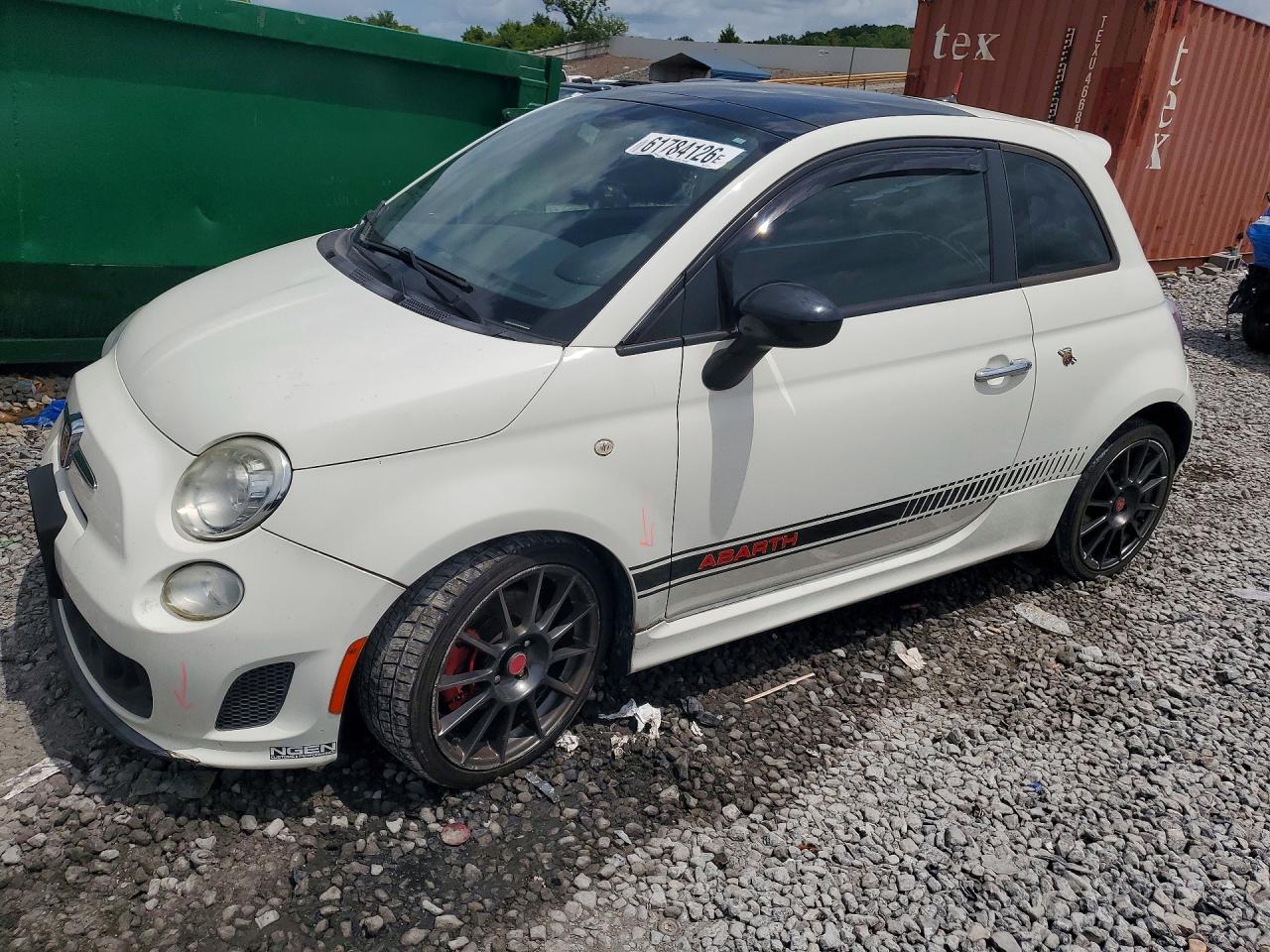 2013 FIAT 500 Abarth, VIN 3C3CFFFH1DT533175 — Бок