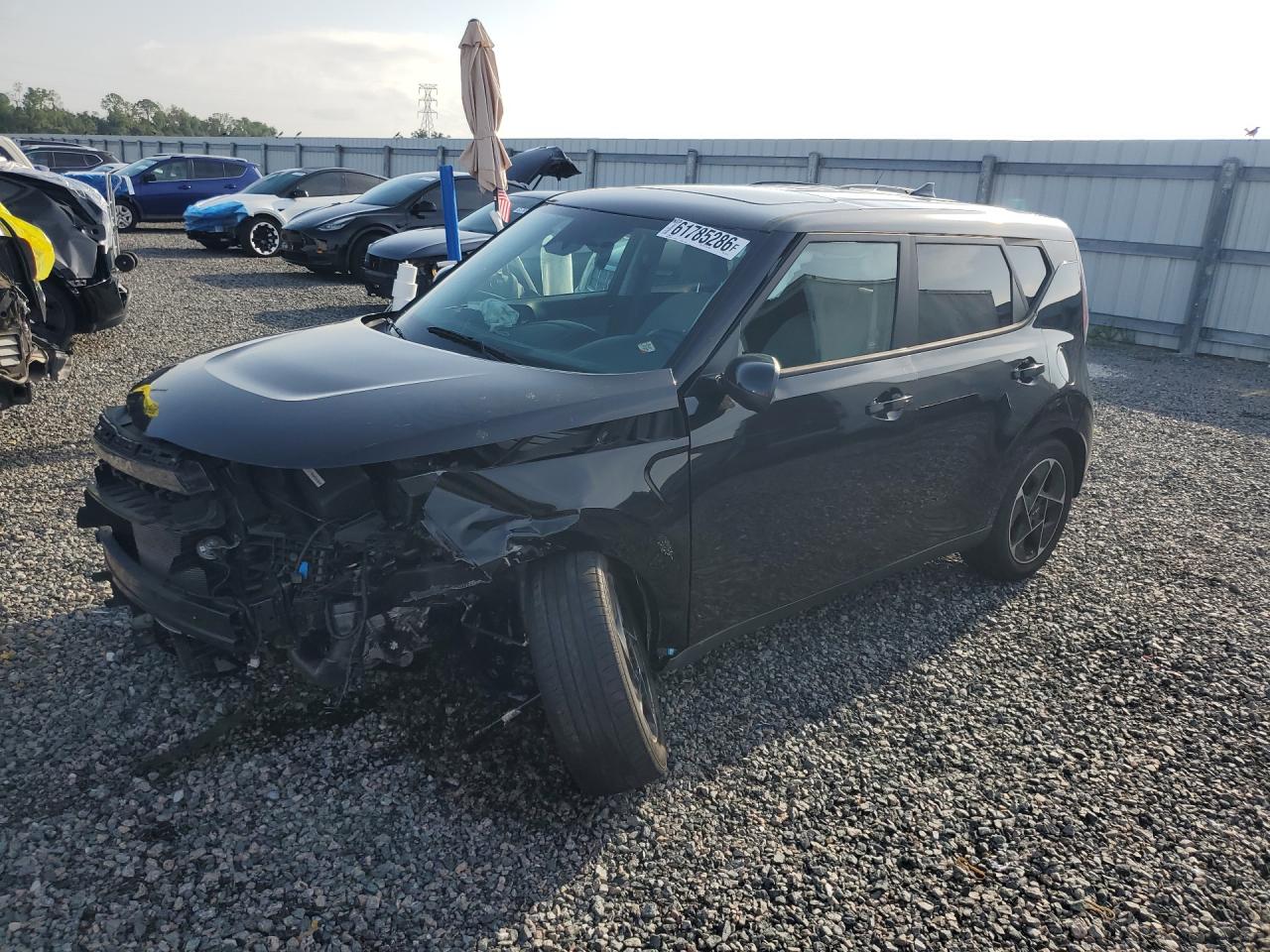 2024 Kia Soul EX, VIN KNDJ33AU0R7897775 — Front end
