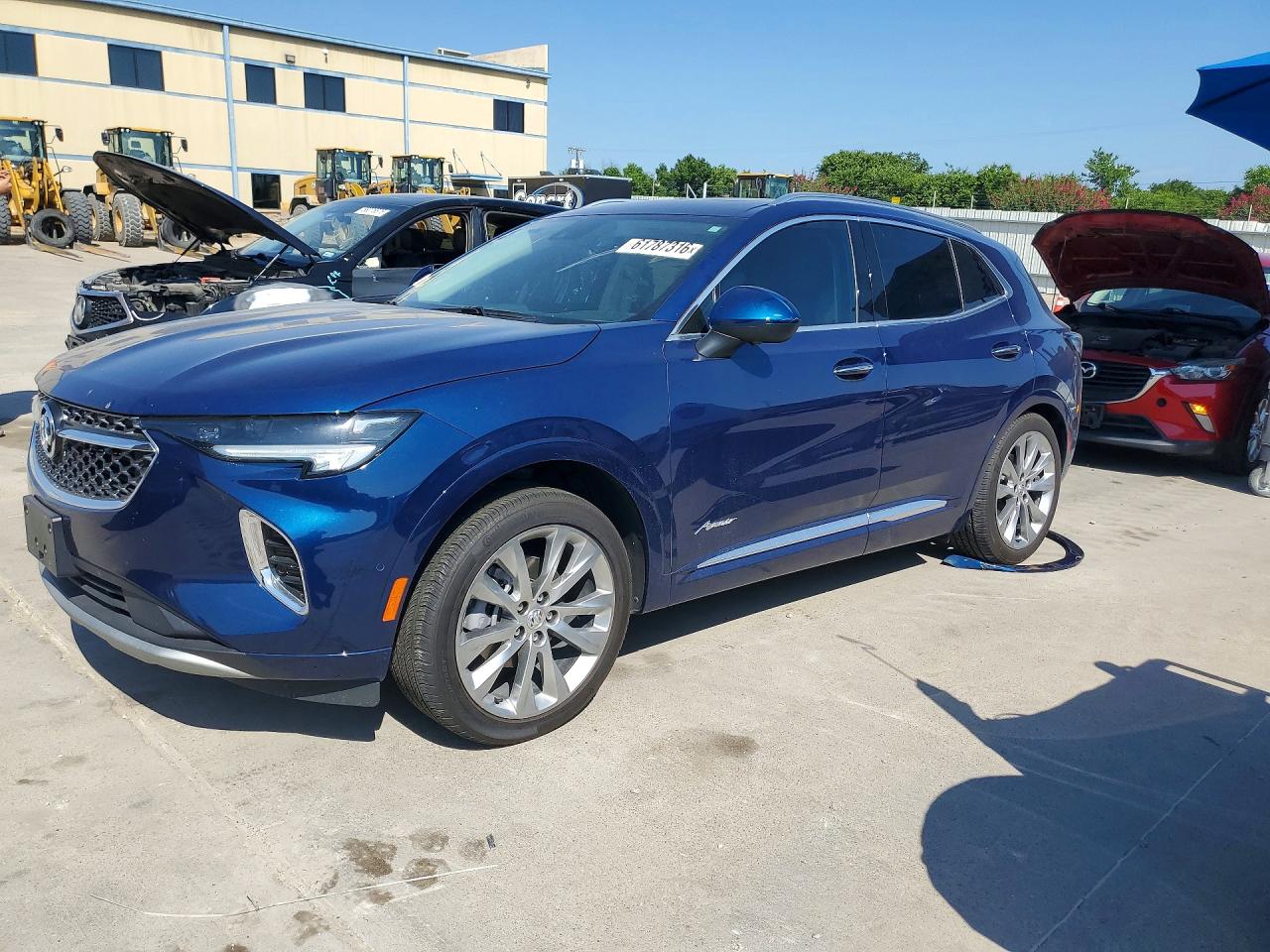 2023 Buick Envision Avenir, VIN LRBFZRR45PD069214 — Зад