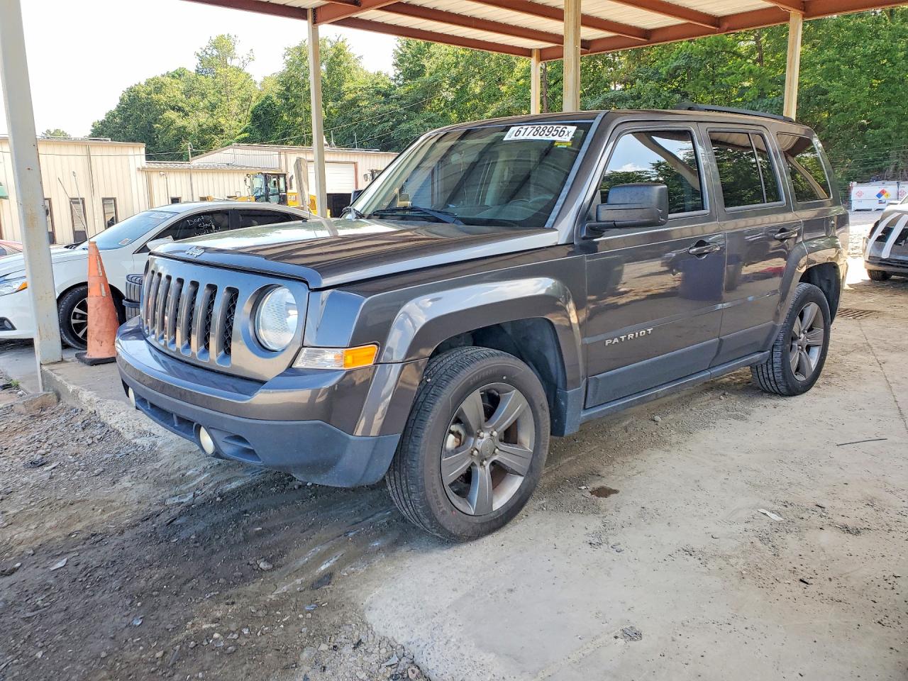 2015 Jeep Patriot High Altitude, VIN 1C4NJPFA6FD179335 — Side
