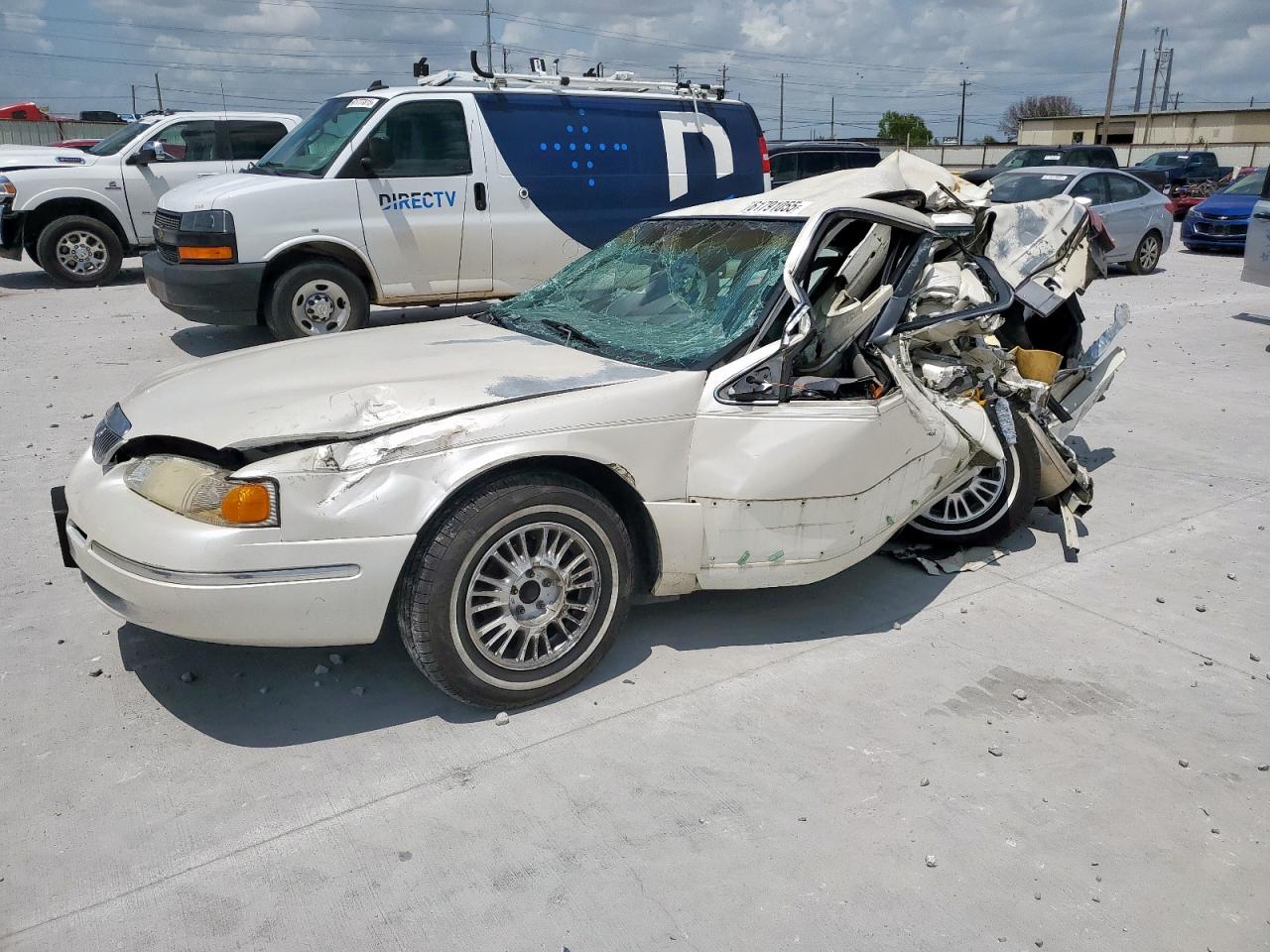 1996 Mercury Cougar XR7, VIN 1MELM62WXTH625970 — All over
