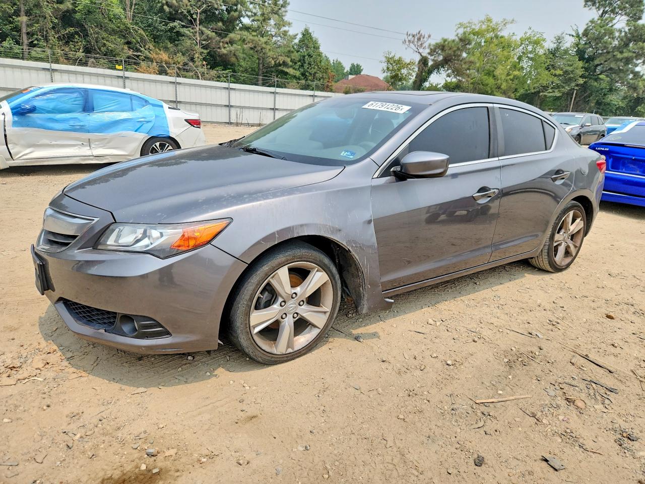 2013 Acura ILX Technology, VIN 19VDE1F72DE005249 — Side