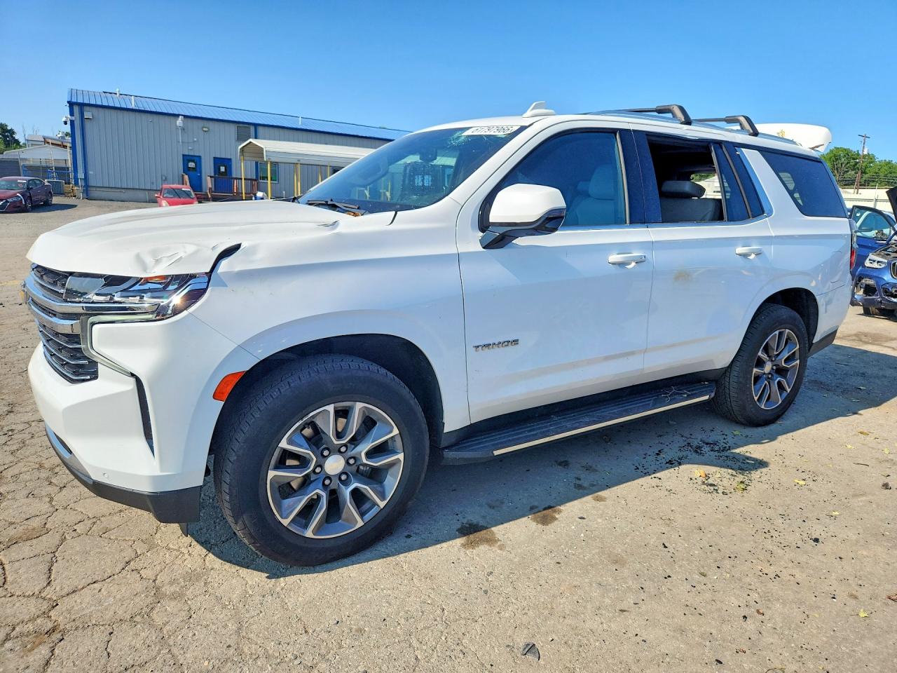 2021 Chevrolet Tahoe LT, VIN 1GNSKNKD0MR226516 — Roof