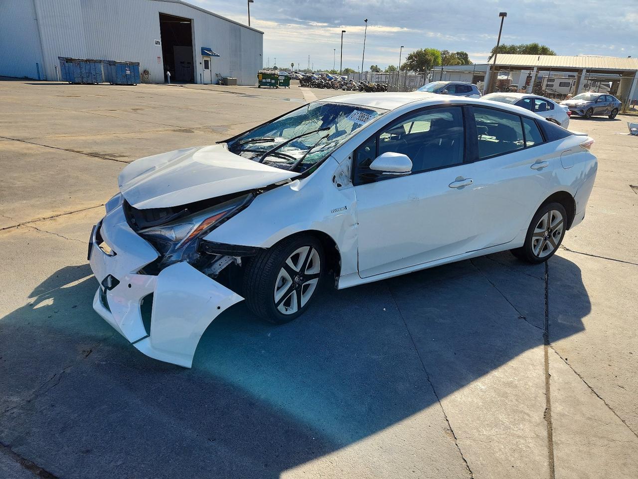 2016 Toyota Prius Four Touring, VIN JTDKARFU0G3008516 — Front end