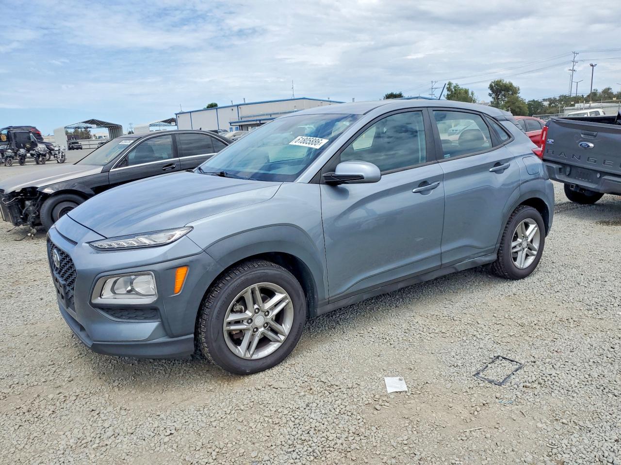 2020 Hyundai Kona SE, VIN KM8K12AA1LU501805 — Minor dents and scratches