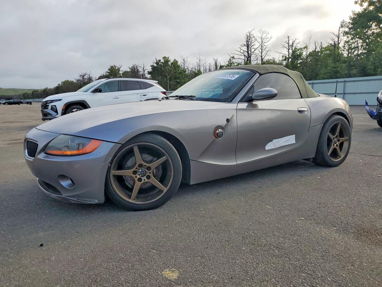2004 BMW Z4 2.5i, VIN 4USBT33524LR68088 — Фото с аукциона