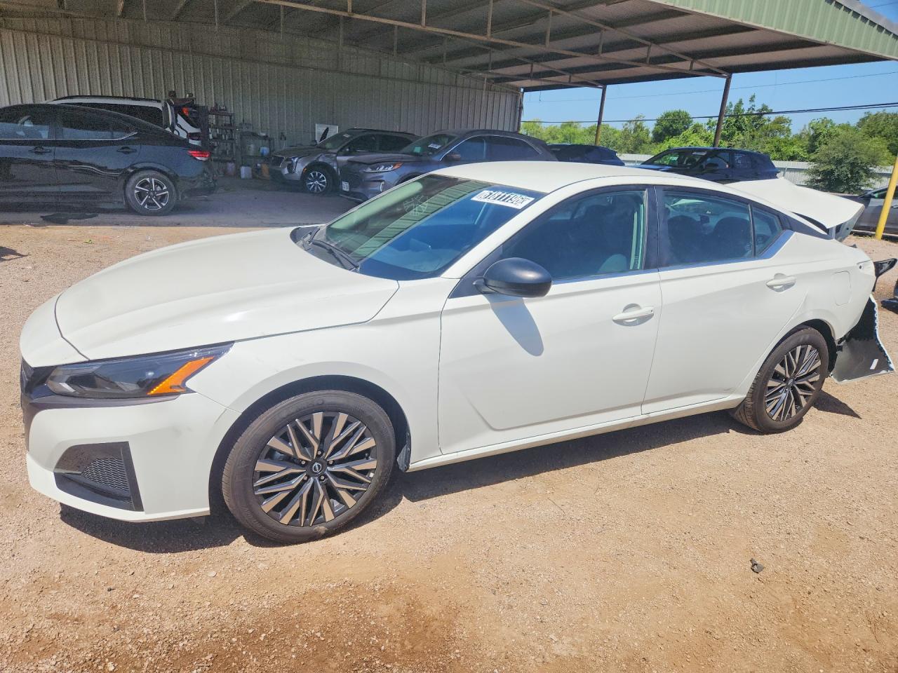 2026 Nissan Altima SV, VIN 1N4BL4DV9TN311680 — Rear end