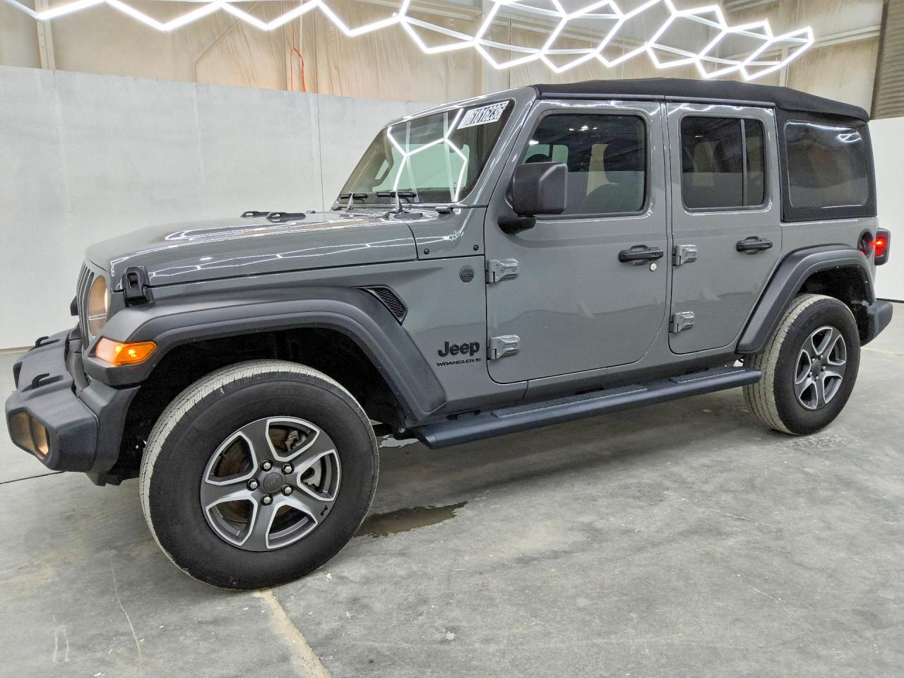 2023 Jeep Wrangler Sport S, VIN 1C4HJXDG5PW509413 — Normal wear