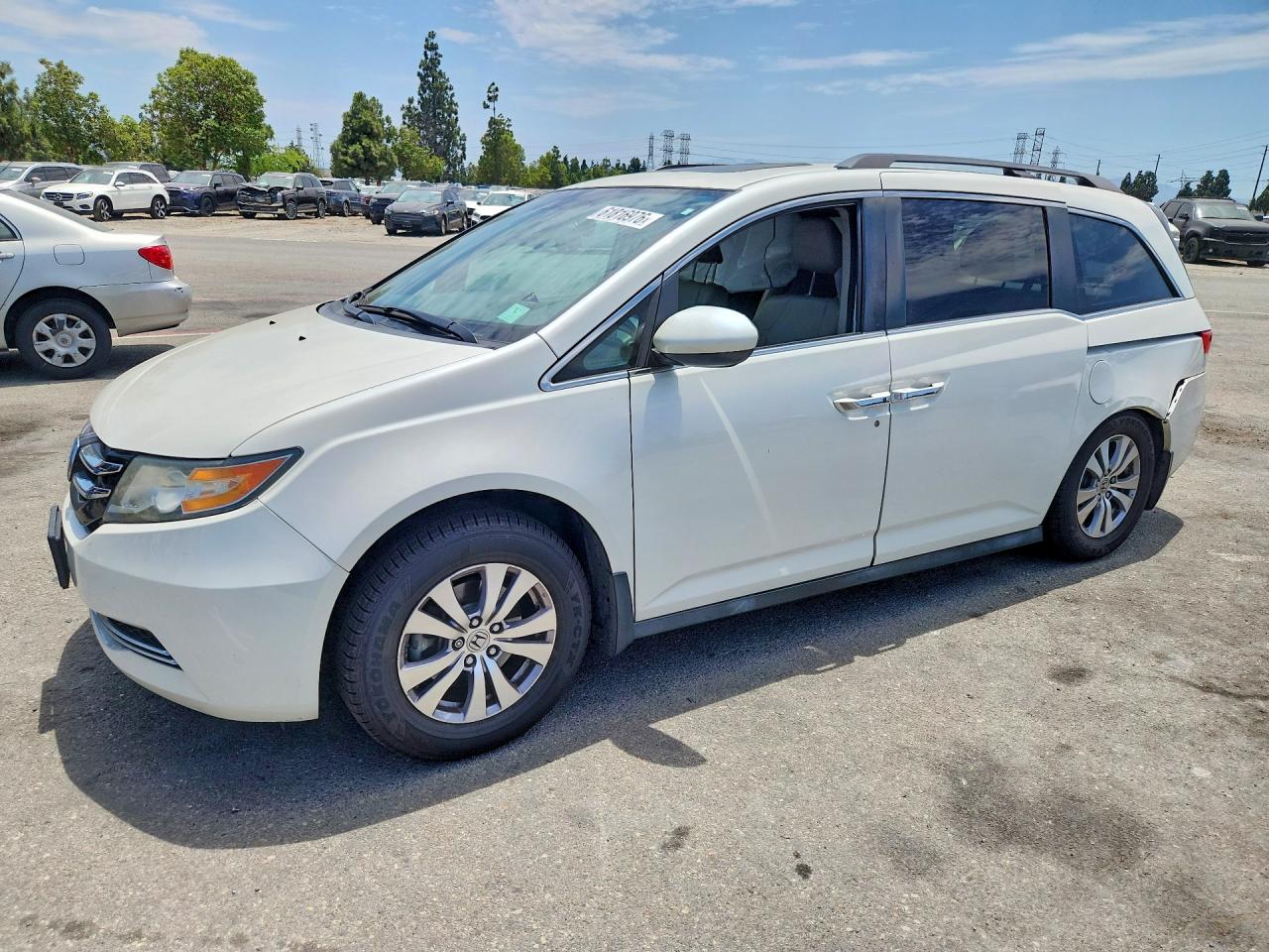 2014 Honda Odyssey EX-L, VIN 5FNRL5H6XEB086477 — Rear end
