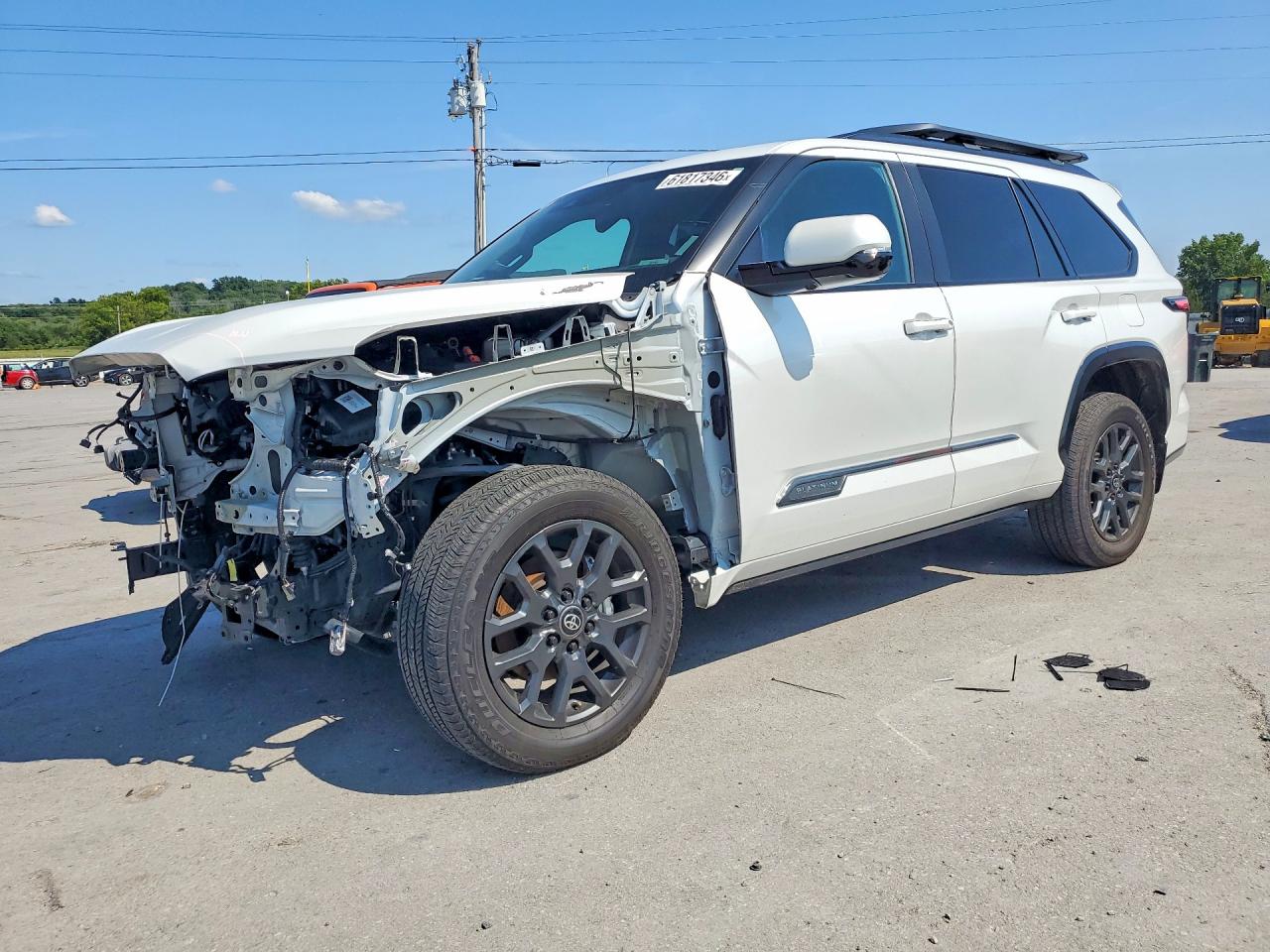 2025 Toyota Sequoia SR5, VIN 7SVAAABA2SX054722 — Front end