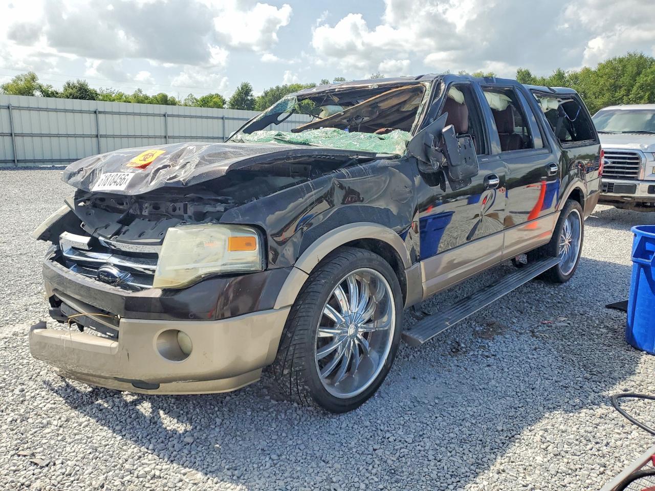 2013 Ford Expedition Max King Ranch, VIN 1FMJK1H55DEF30571 — Опрокидывание