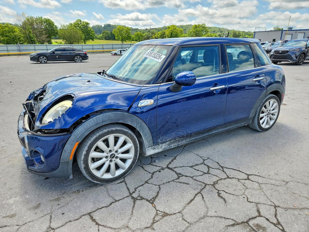 2016 MINI Hardtop 4 Door S, VIN WMWXU3C57G2D30437 — Front end