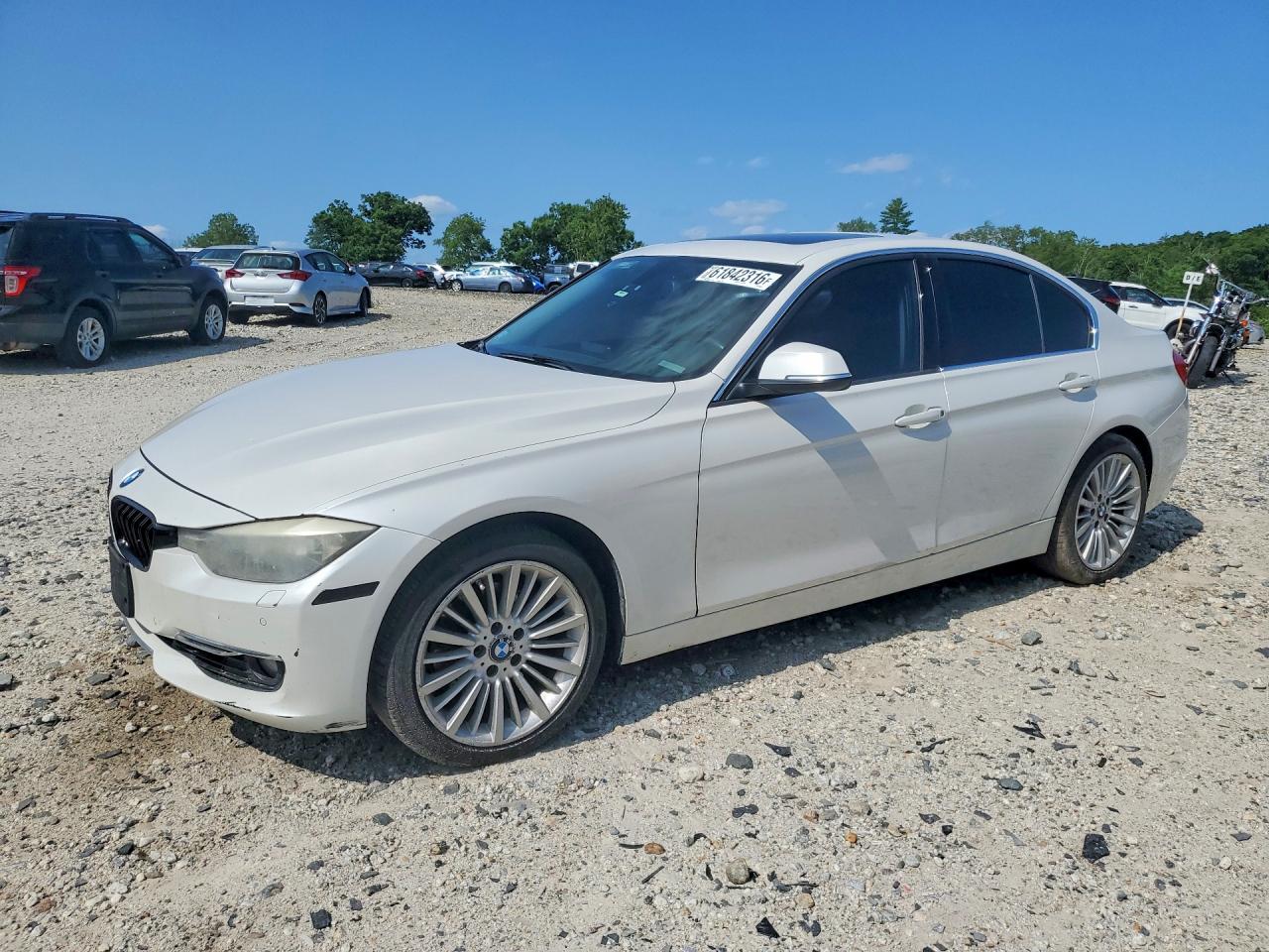 2015 BMW 3 Series 328i xDrive, VIN WBA3B5C5XFF959680 — Front end