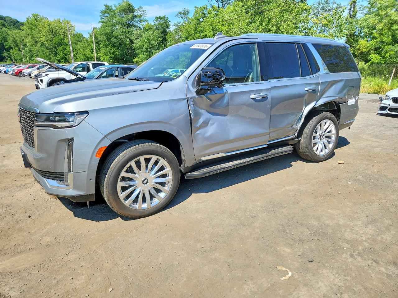 2024 Cadillac Escalade 4WD Premium Luxury, VIN 1GYS4BKLXRR358693 — Side