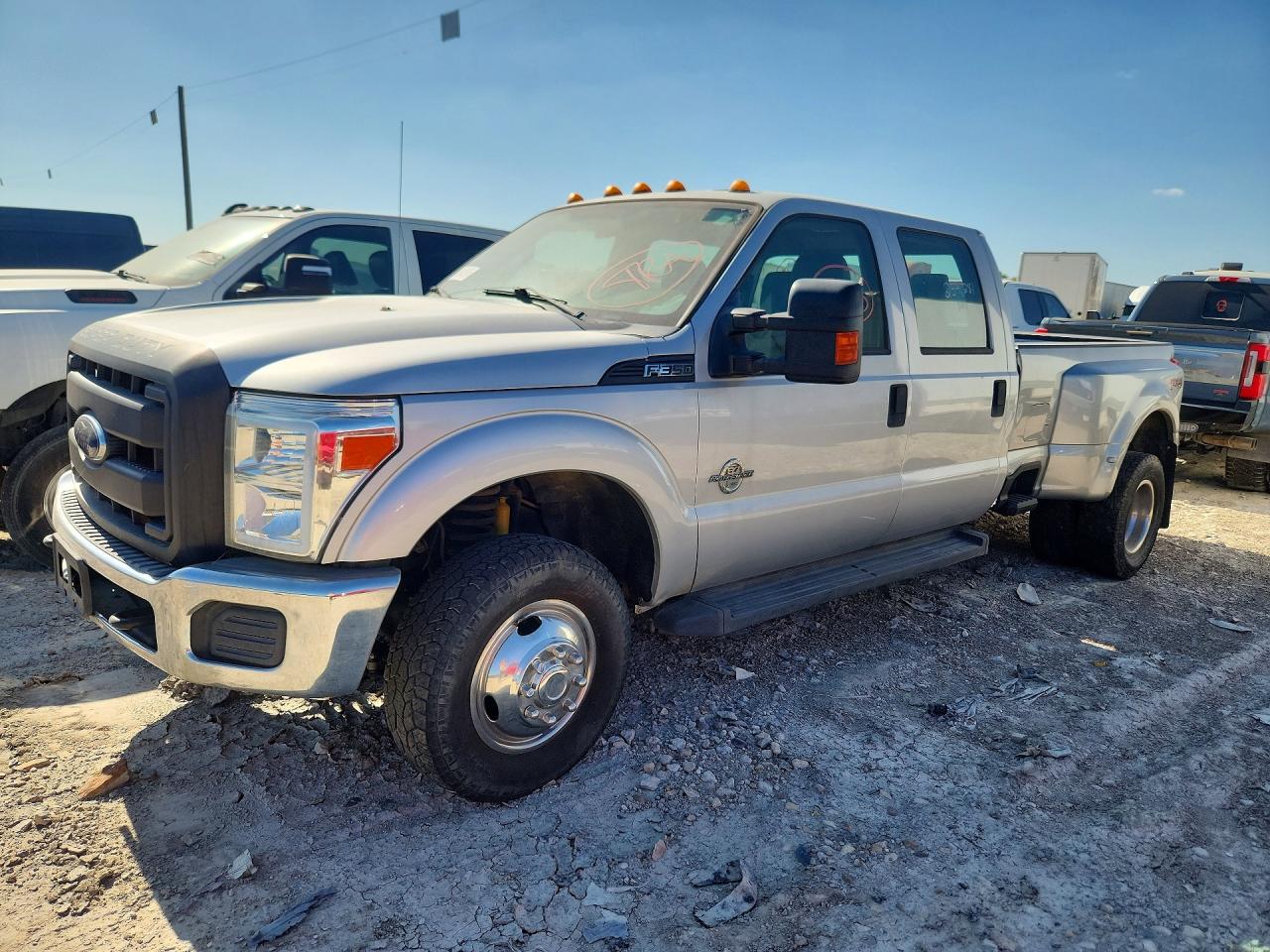 2013 Ford F-350 Lariat, VIN 1FT8W3DT3DEA09422 — Rear end