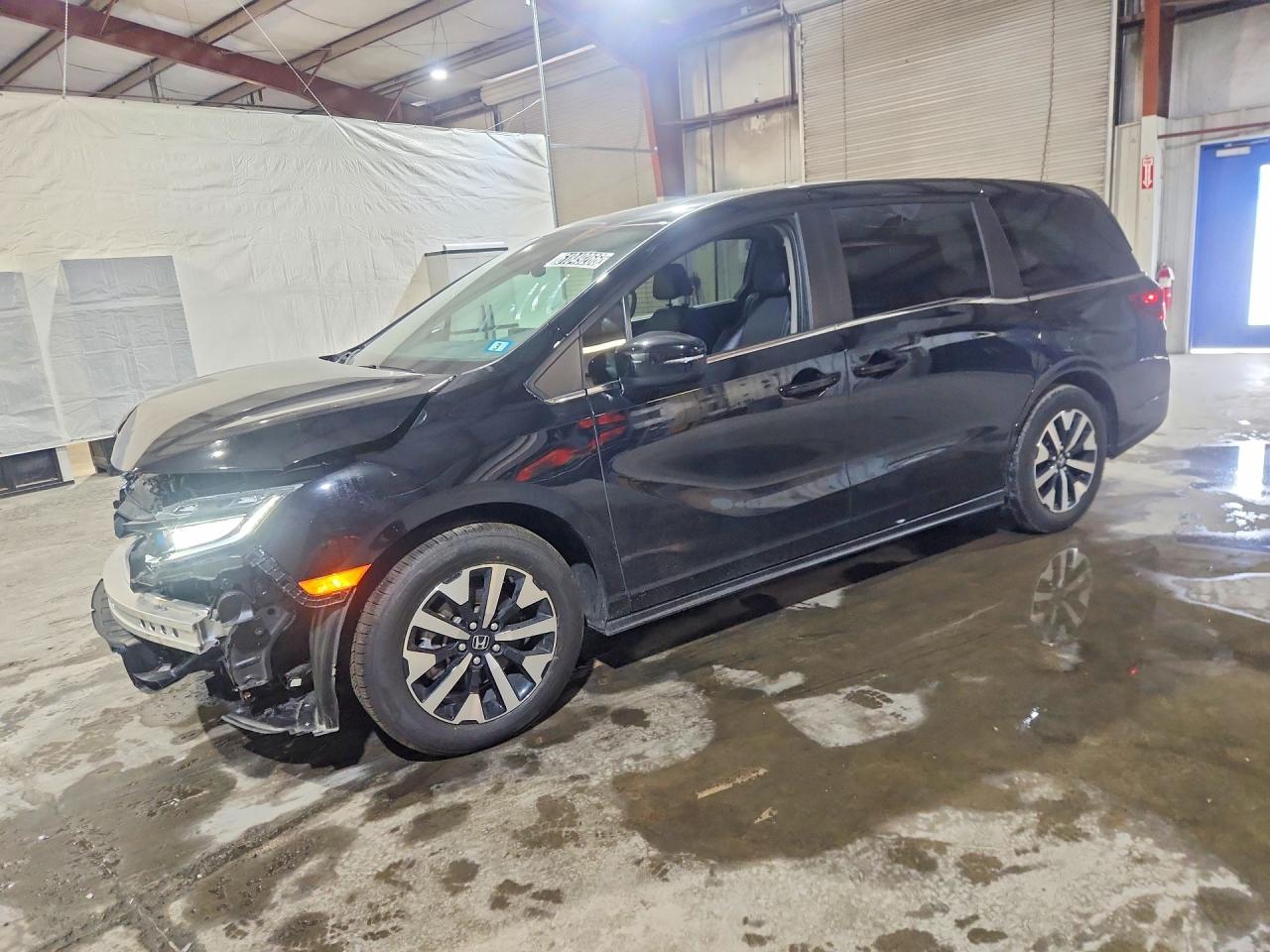 2025 Honda Odyssey EX-L, VIN 5FNRL6H63SB079436 — Front end