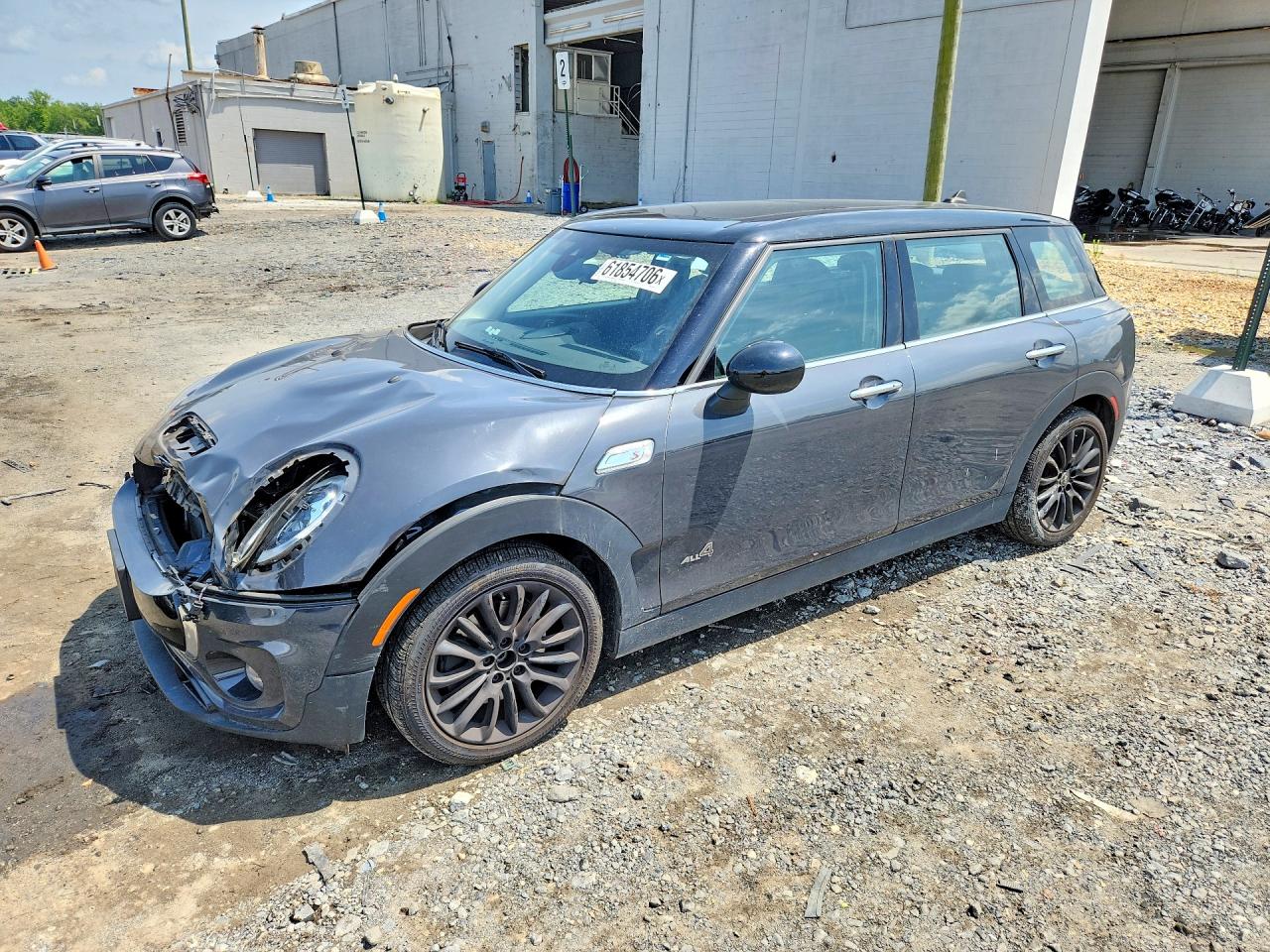 2019 MINI Clubman Cooper S, VIN WMWLU5C56K2G05251 — Front end