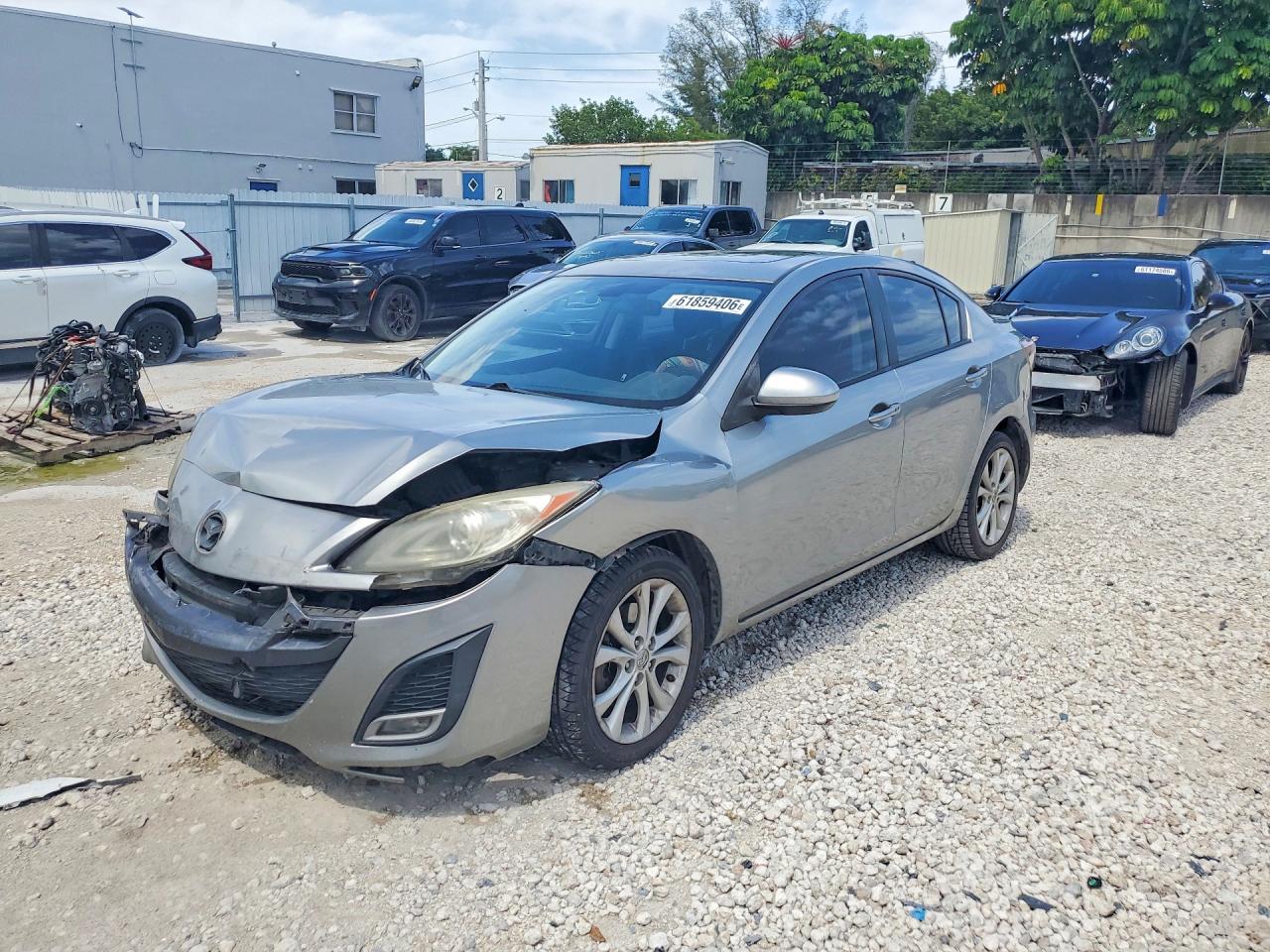 2011 Mazda 3 S Sport, VIN JM1BL1U63B1474591 — Перед