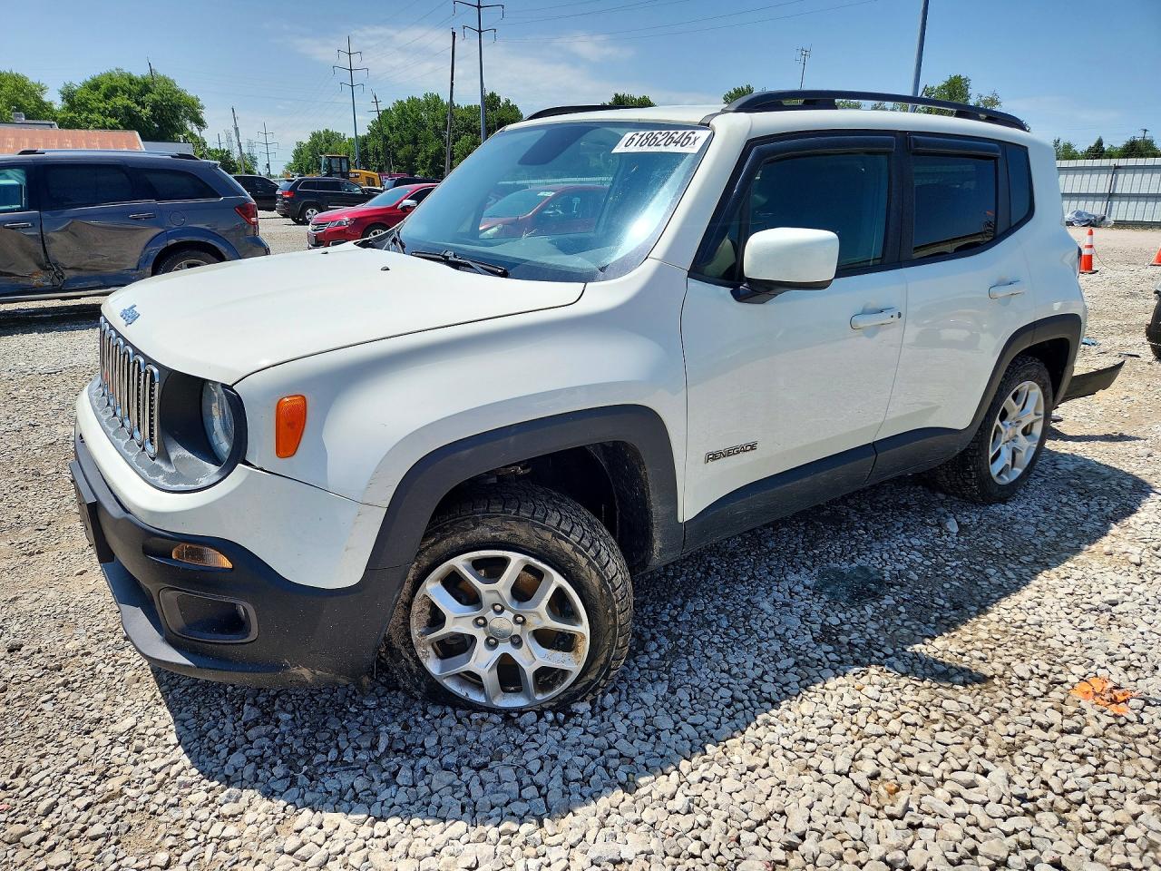 2017 Jeep Renegade Latitude, VIN ZACCJBBB8HPG56666 — Front end