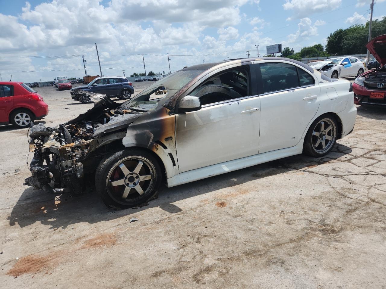 2013 Mitsubishi Lancer Evolution MR, VIN JA32W5FV1DU005325 — Frame damage