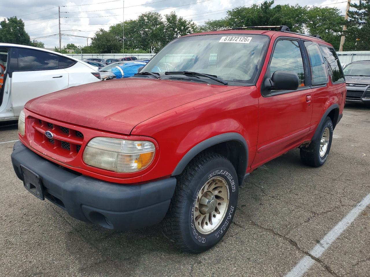 1999 Ford Explorer Sport, VIN 1FMYU22X5XUC68229 — Механическое