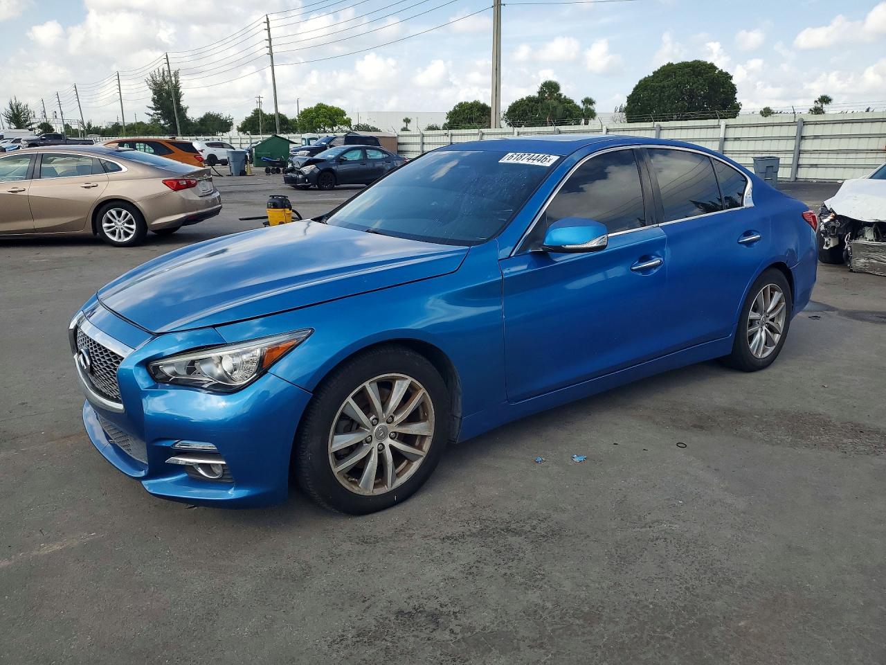 2014 Infiniti Q50 Premium, VIN JN1BV7AR6EM681199 — Mechanical