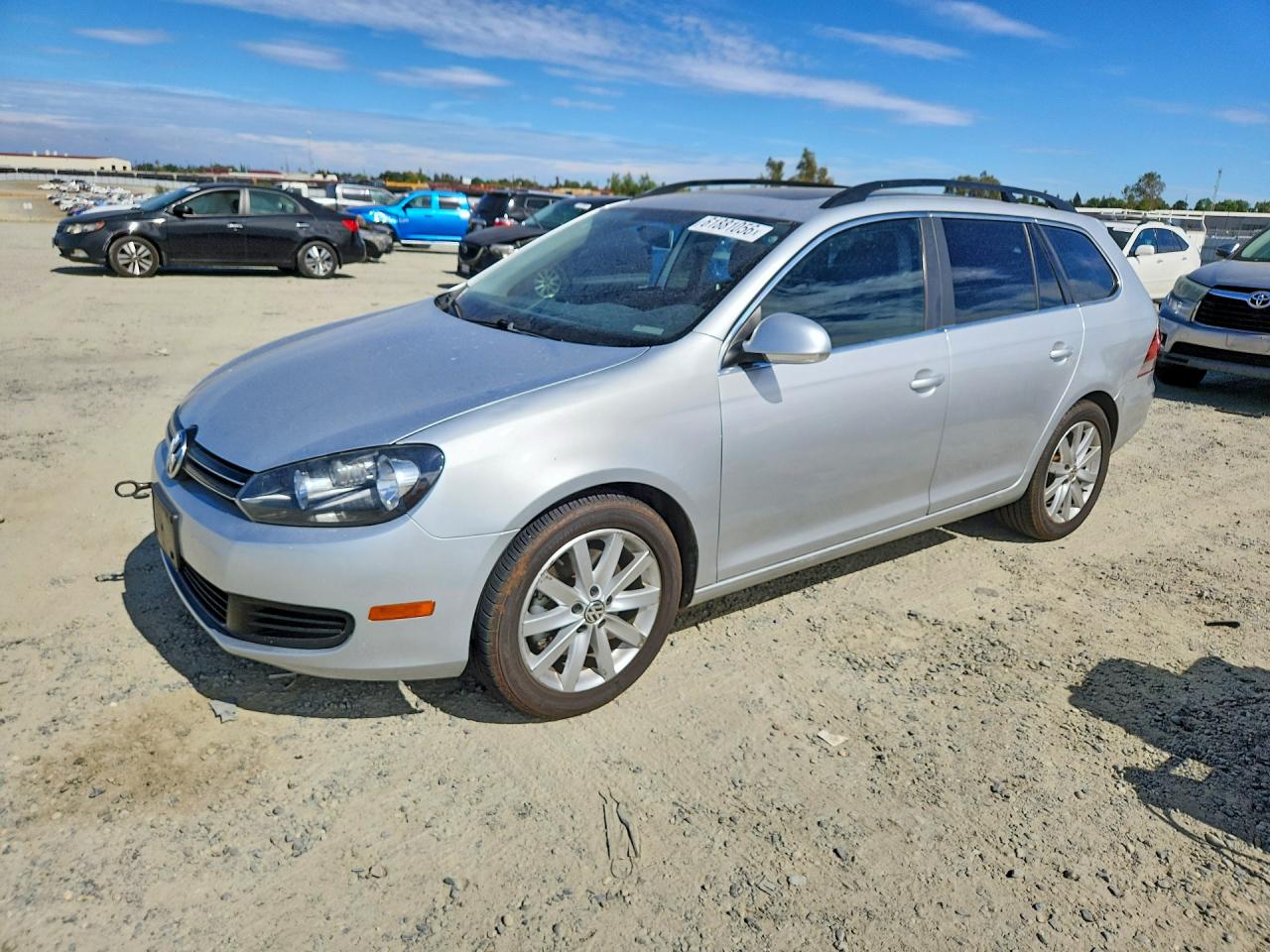 2014 Volkswagen Jetta TDI w/Sunroof, VIN 3VWPL7AJ7EM619279 — Normal wear