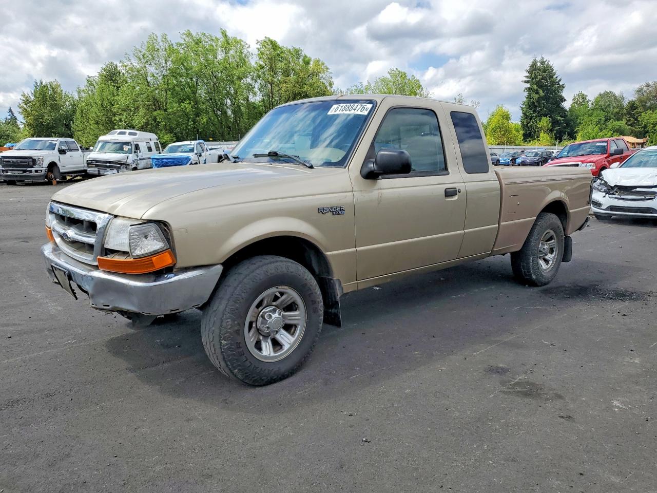 2000 Ford Ranger XLT, VIN 1FTYR14X5YPA20656 — Перед