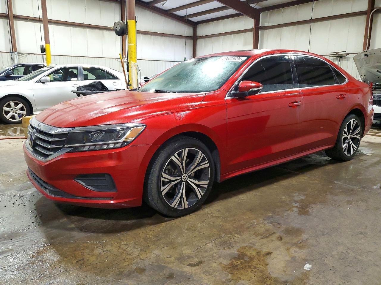 2021 Volkswagen Passat SE, VIN 1VWSA7A37MC003387 — Днище