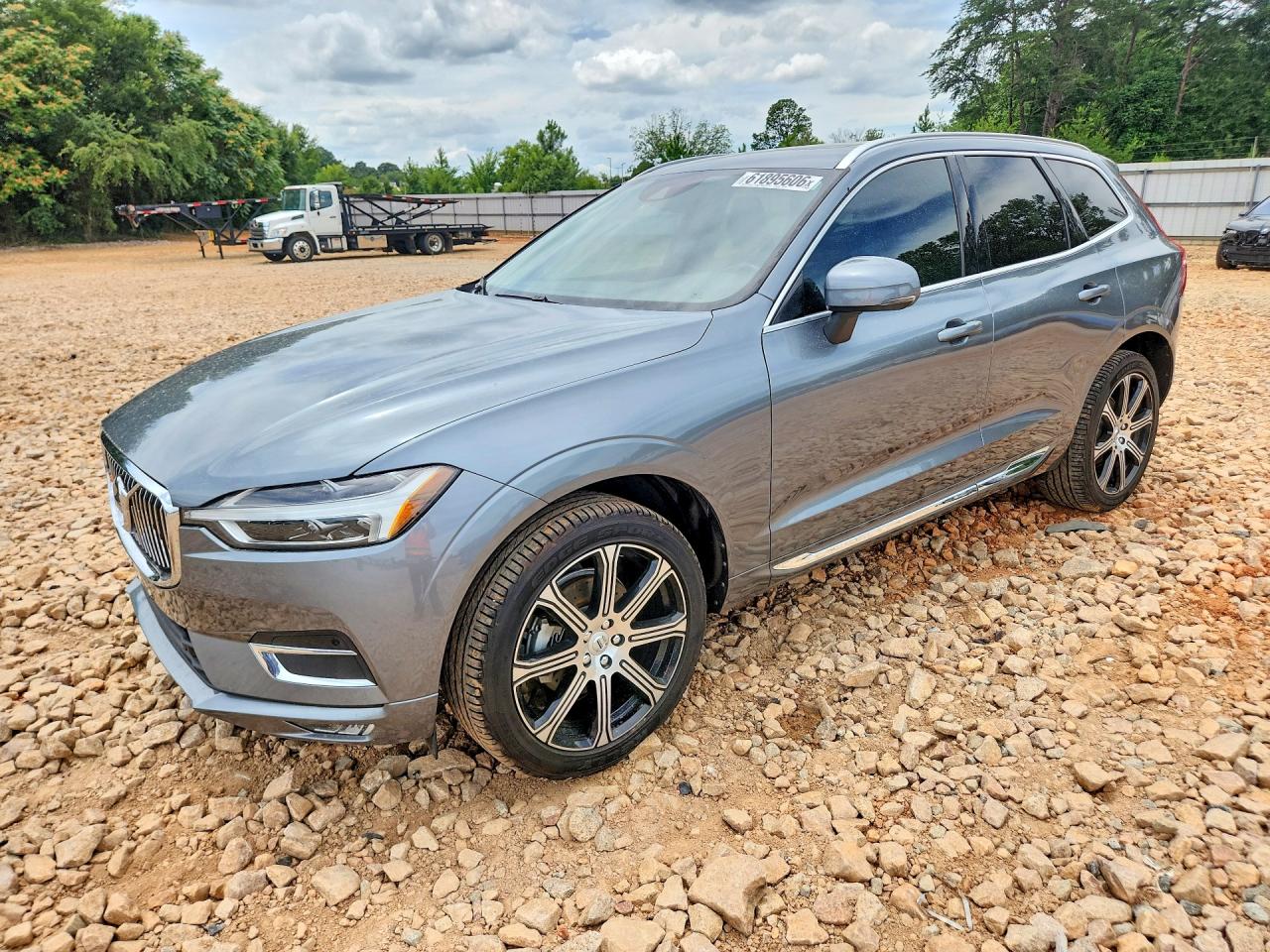 2021 Volvo XC60 Inscription, VIN YV4102DLXM1681995 — Перед