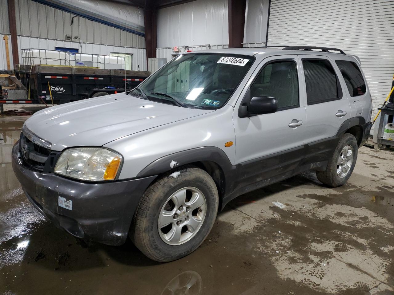 2004 Mazda Tribute ES, VIN 4F2CZ96184KM26214 — Front end