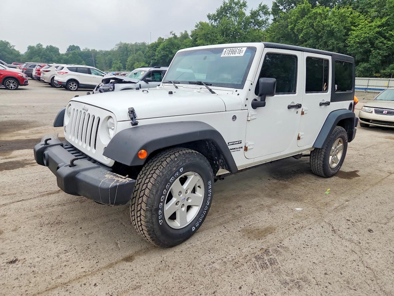 2016 Jeep Wrangler Unlimited Sport, VIN 1C4BJWDG6GL206013 — Partial repair