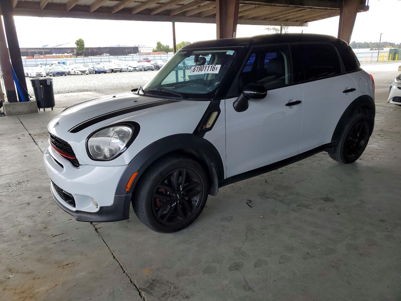 2014 MINI Countryman S, VIN WMWZC3C50EWP27924 — Minor dents and scratches