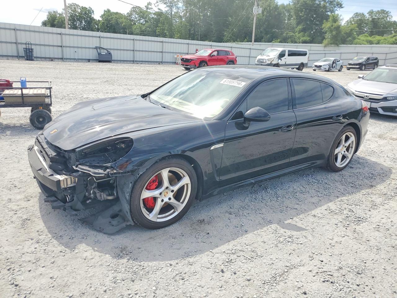 2013 Porsche Panamera, VIN WP0AA2A70DL010993 — Front end