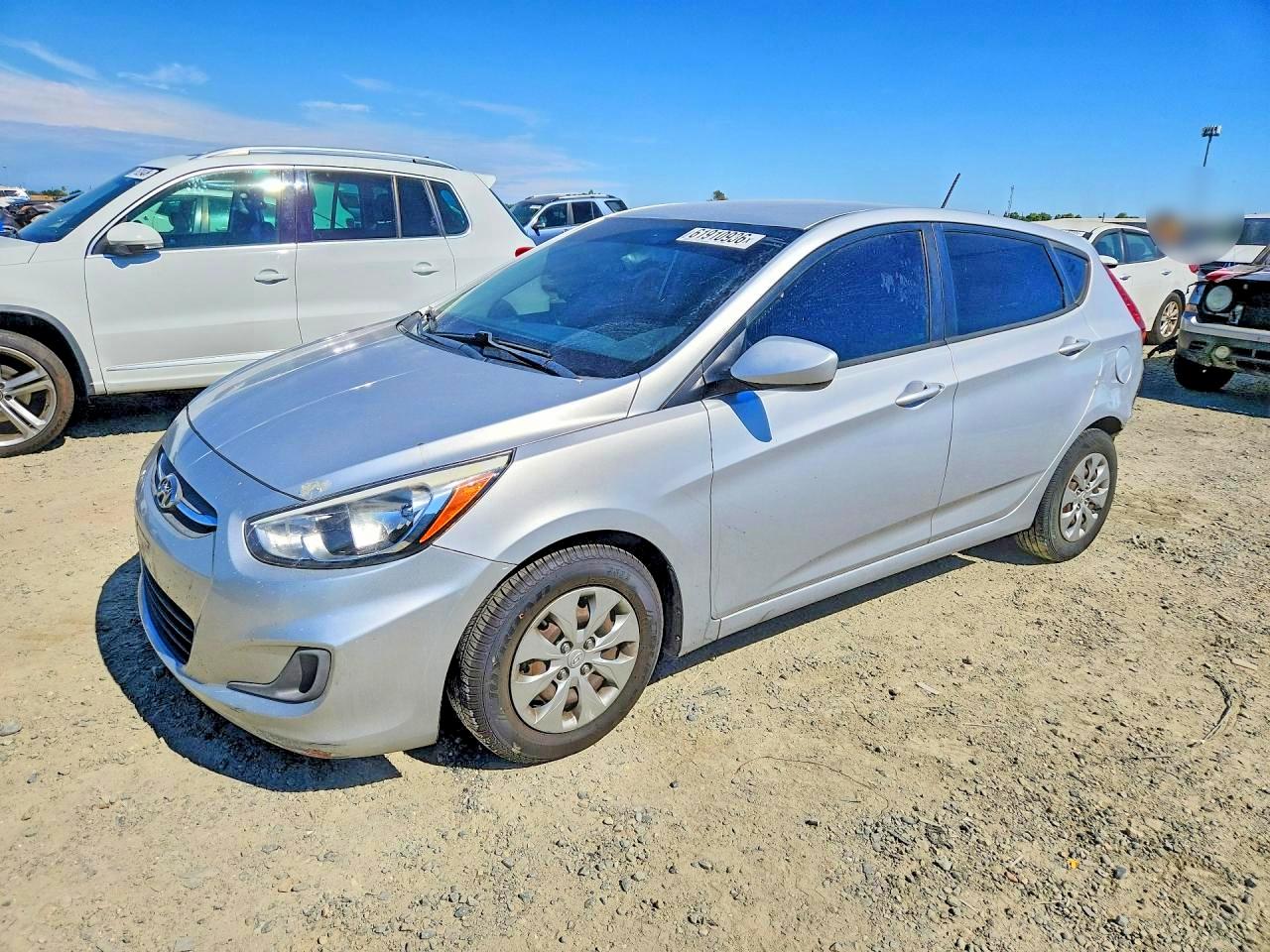 2016 Hyundai Accent SE, VIN KMHCT5AE7GU263211 — Фото с аукциона 1 of 4