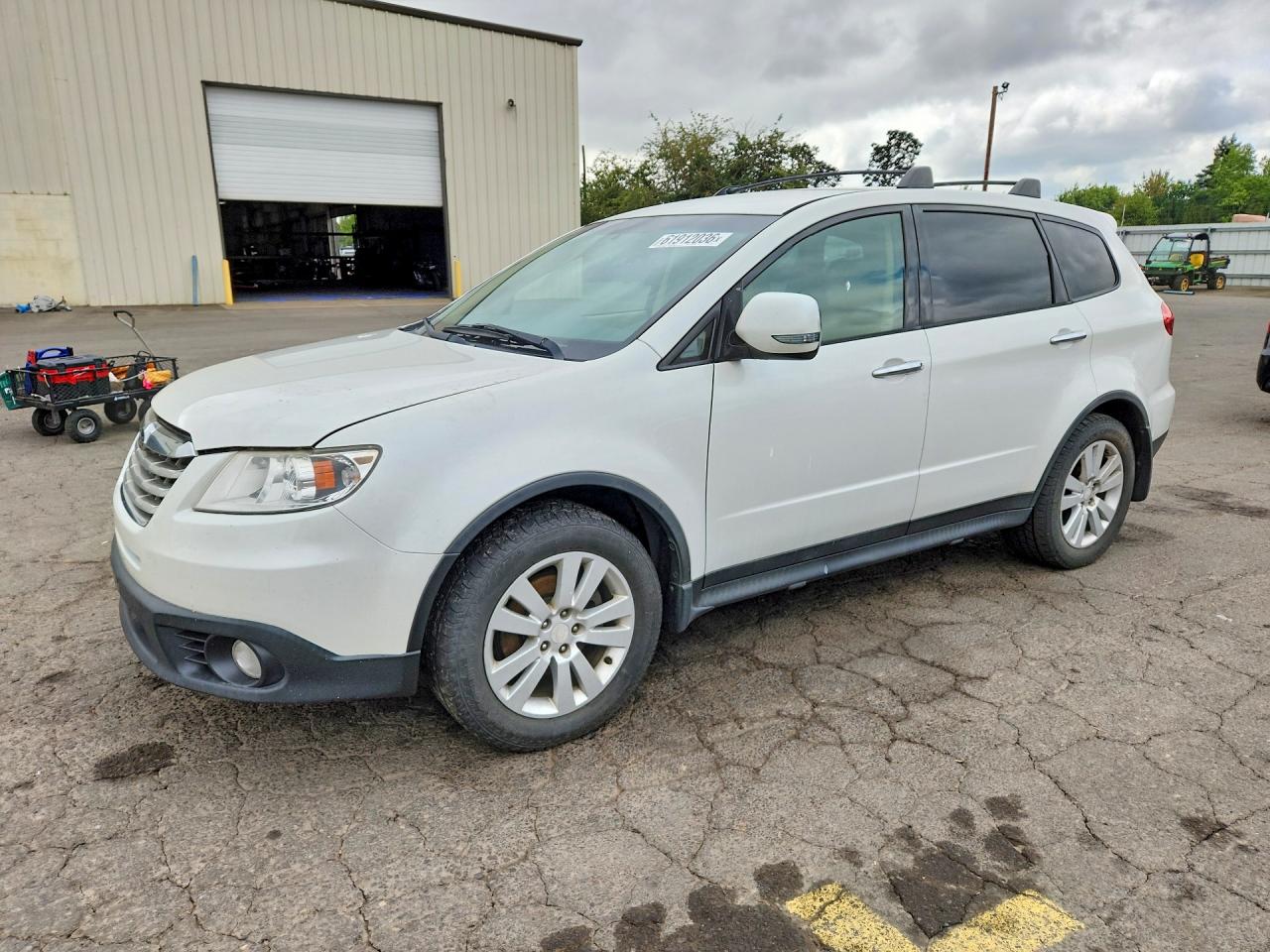 2010 Subaru Tribeca Limited, VIN 4S4WX9GD6A4401433 — Minor dents and scratches