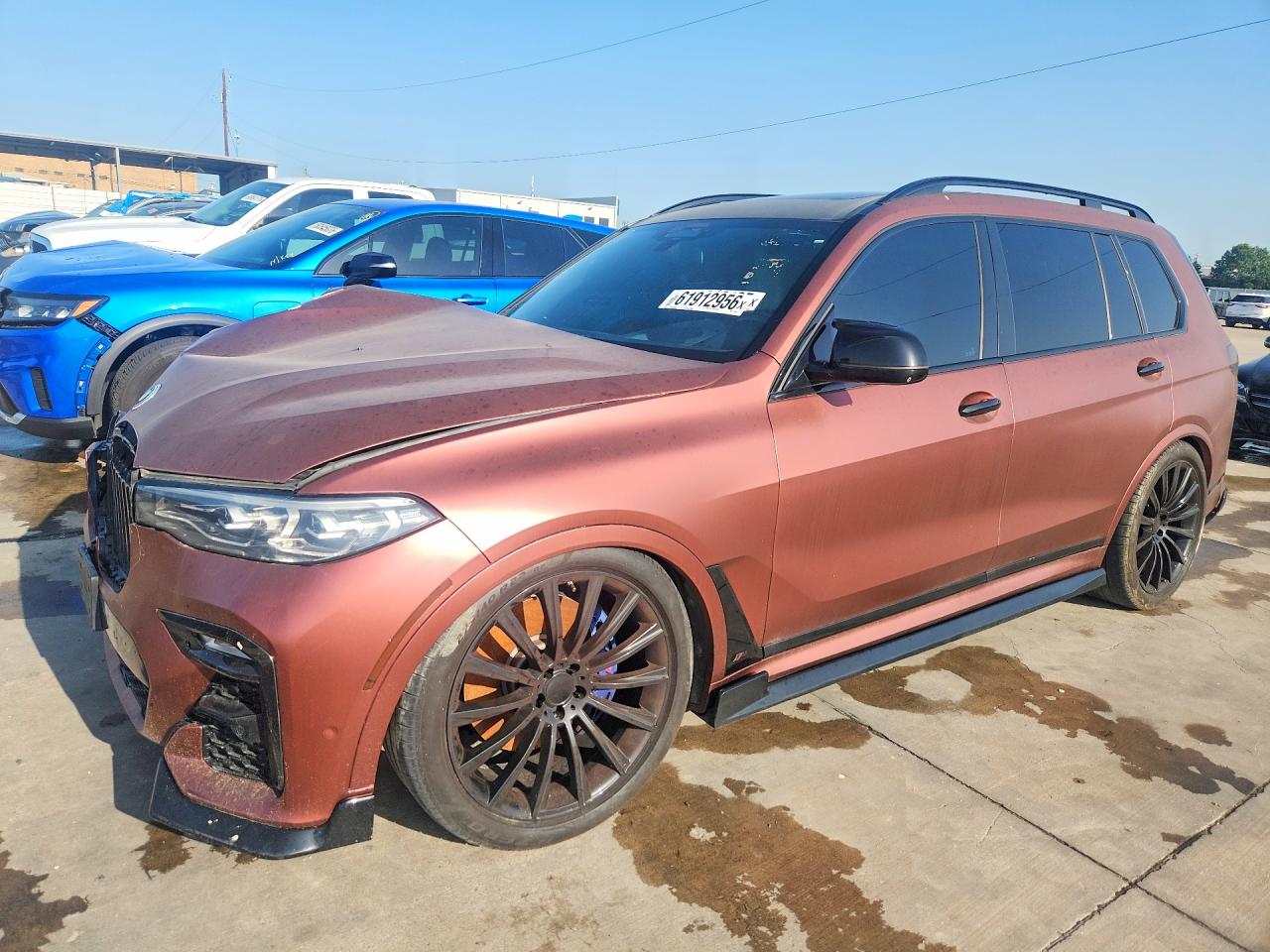 2020 BMW X7 xDrive40i, VIN 5UXCW2C0XL0E74708 — Front end