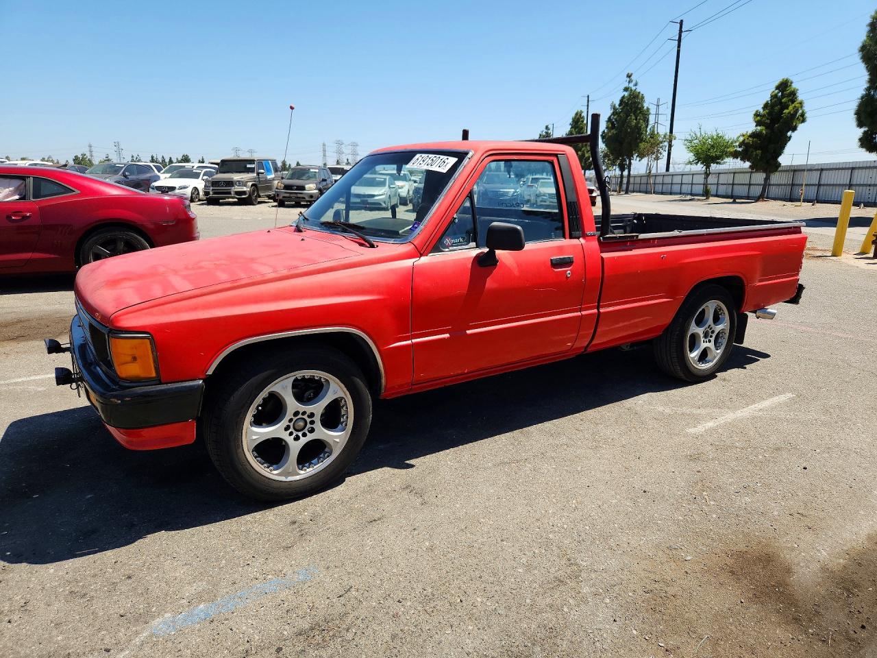 1987 Toyota Pickup Deluxe, VIN JT4RN55R4H0234442 — Rear end