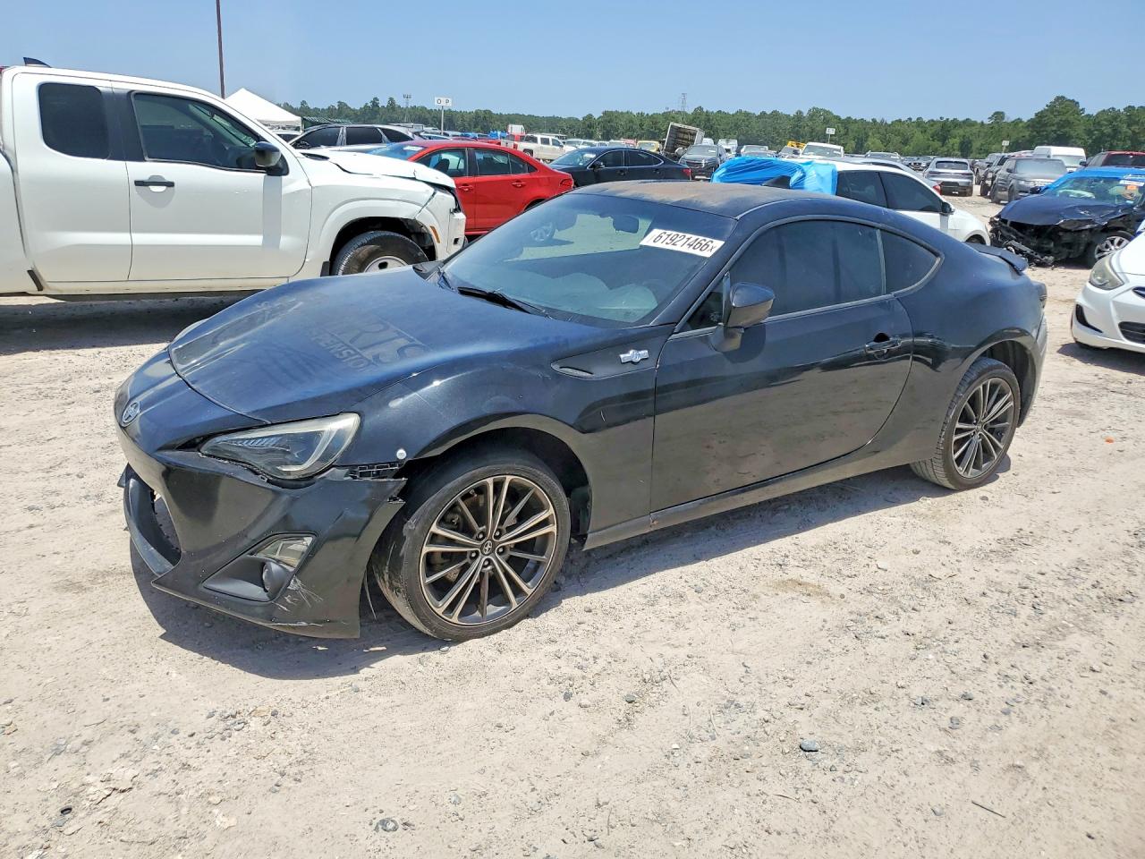 2016 Scion FR-S, VIN JF1ZNAA17G8705854 — Front end