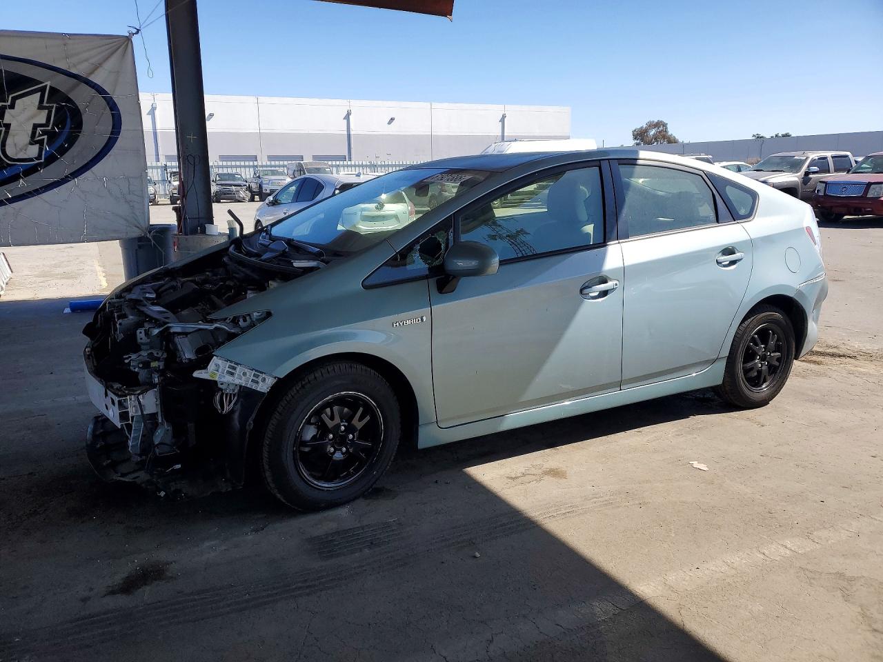 2015 Toyota Prius Four, VIN JTDKN3DU3F1989794 — Vandalism