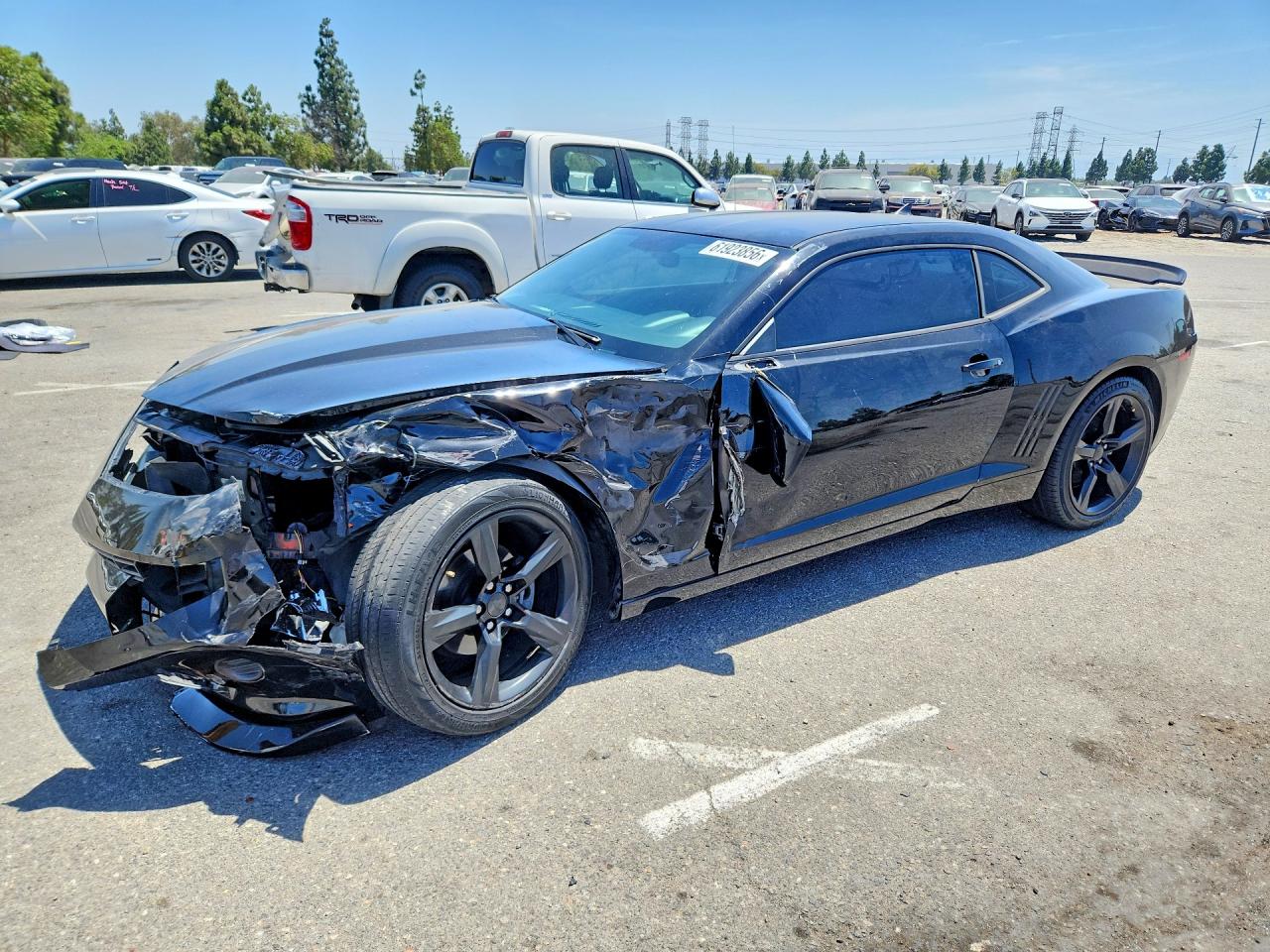 2015 Chevrolet Camaro LS, VIN 2G1FB1E33F9209866 — Front end
