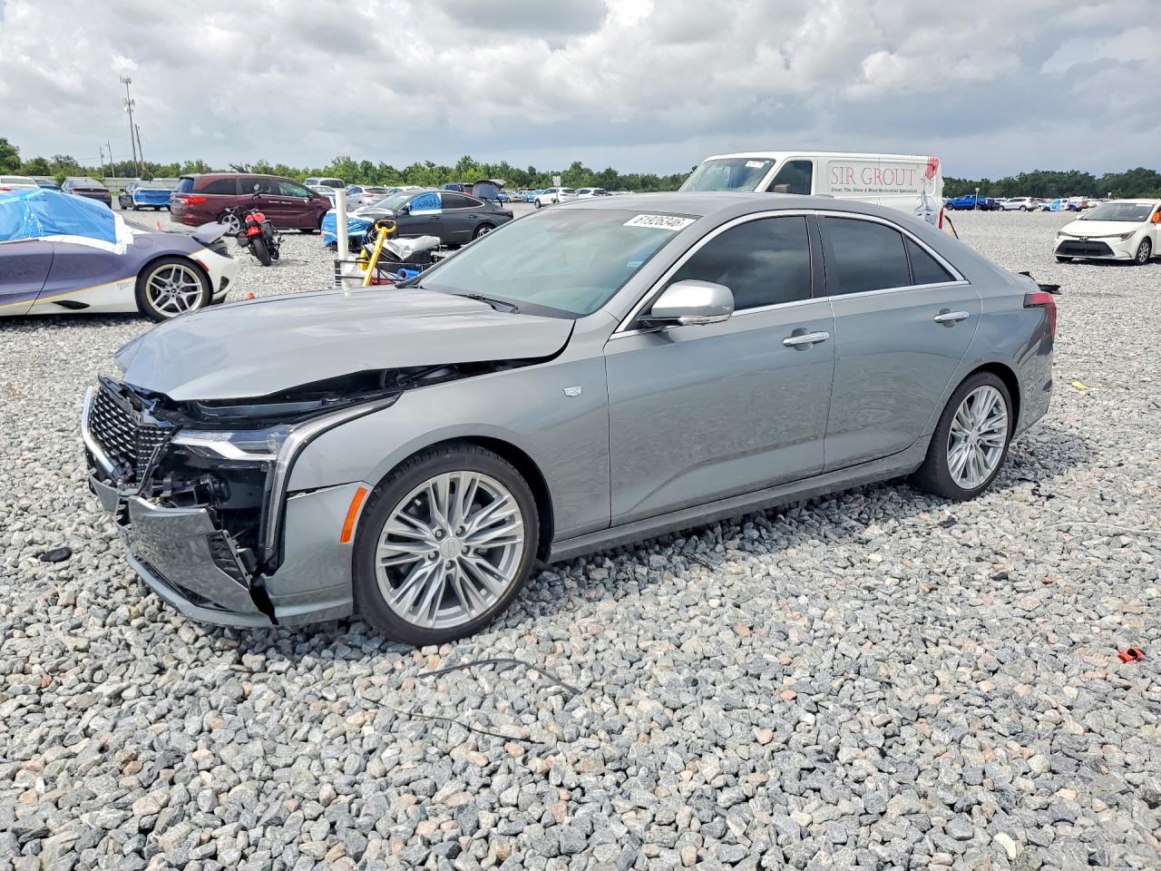 2023 Cadillac CT4 Premium Luxury, VIN 1G6DB5RK5P0115669 — Front end