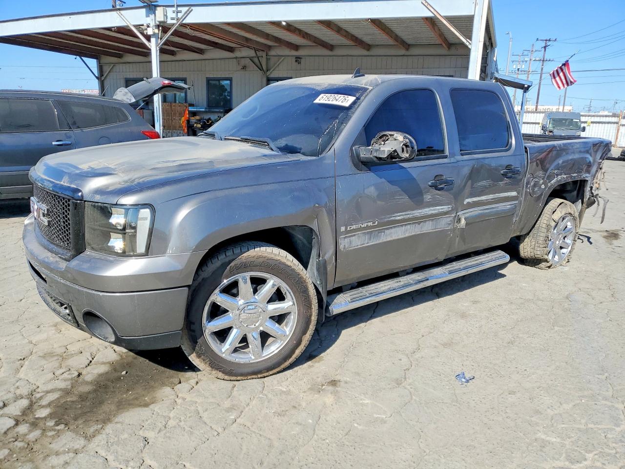 2009 GMC Sierra 1500 Denali, VIN 3GTEK03279G158602 — Side