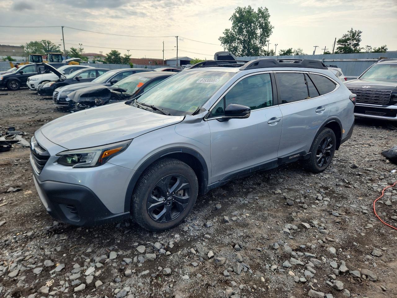 2021 Subaru Outback Onyx XT, VIN 4S4BTGLD1M3217693 — Перед