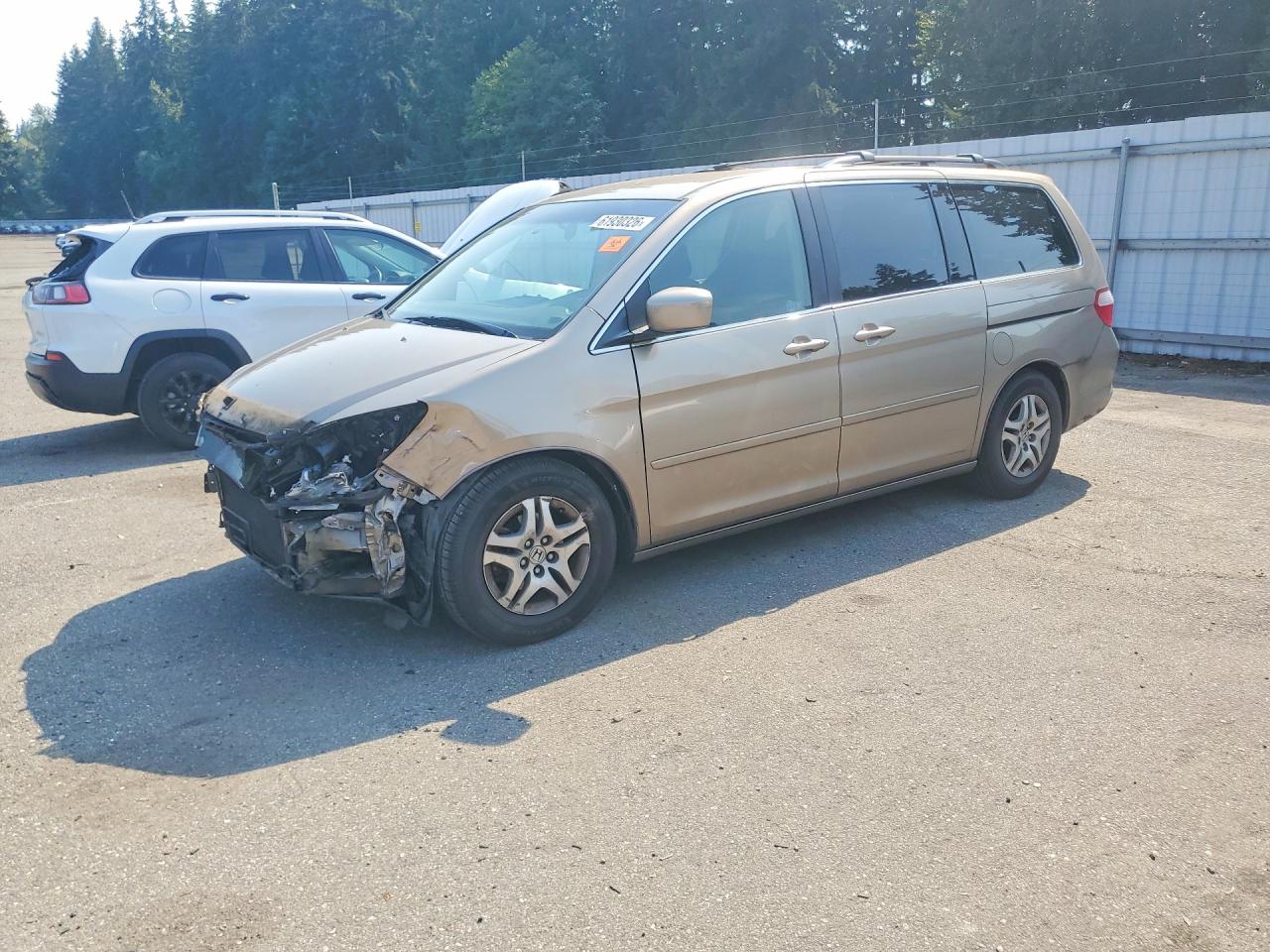 2006 Honda Odyssey EX, VIN 5FNRL38436B423463 — Undercarriage