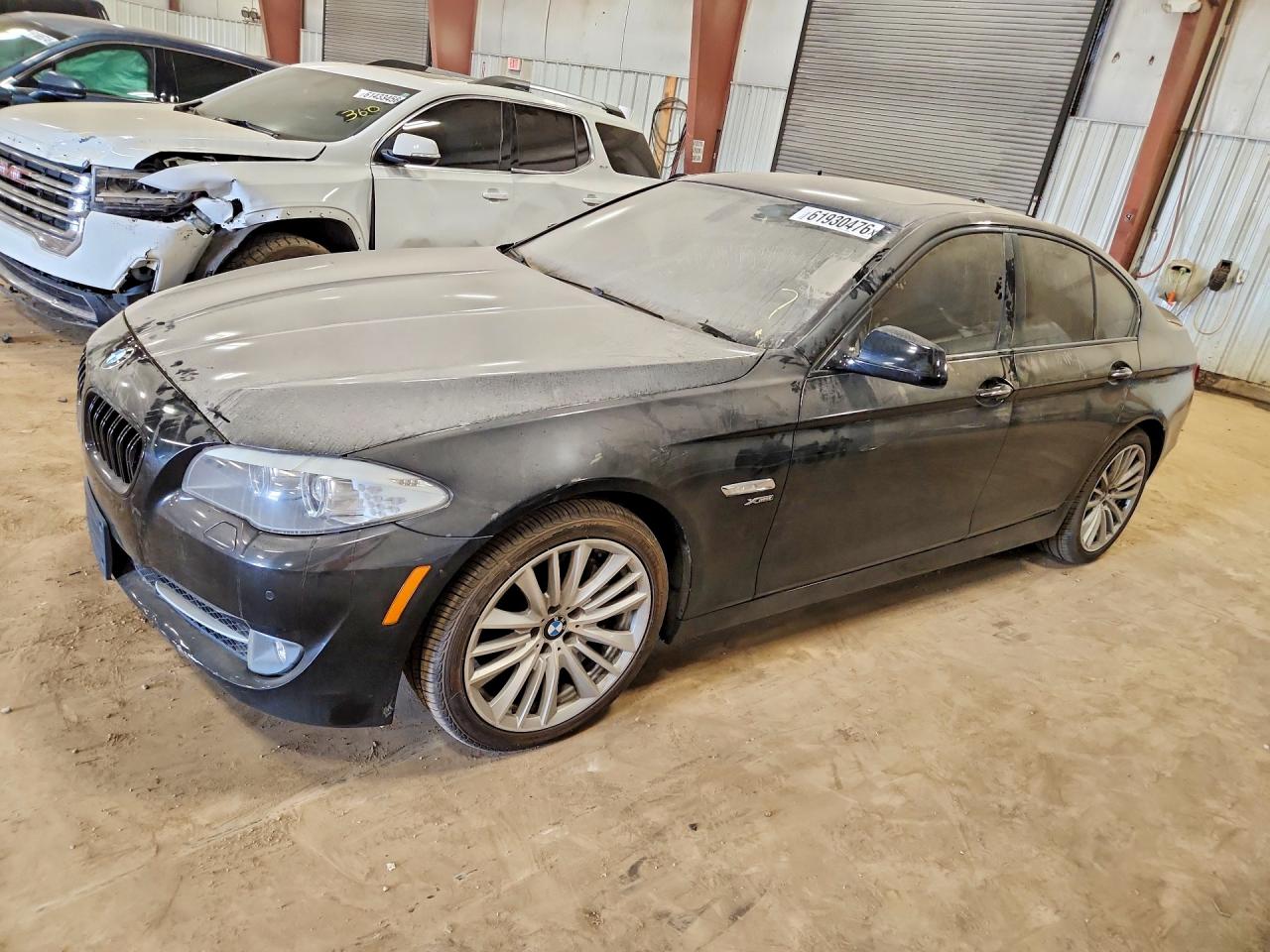 2011 BMW 5 Series 550i xDrive, VIN WBAFU9C53BC785350 — Front end