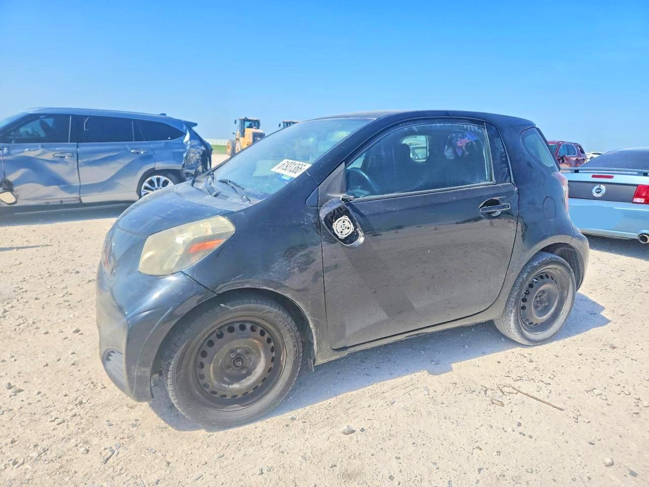 2013 Scion iQ, VIN JTNJJXB01DJ023144 — Front end