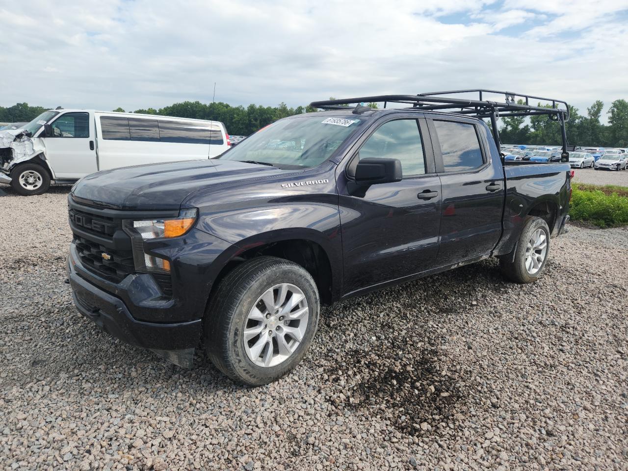 2022 Chevrolet Silverado 1500 Custom, VIN 3GCPABEK7NG570341 — Rear end